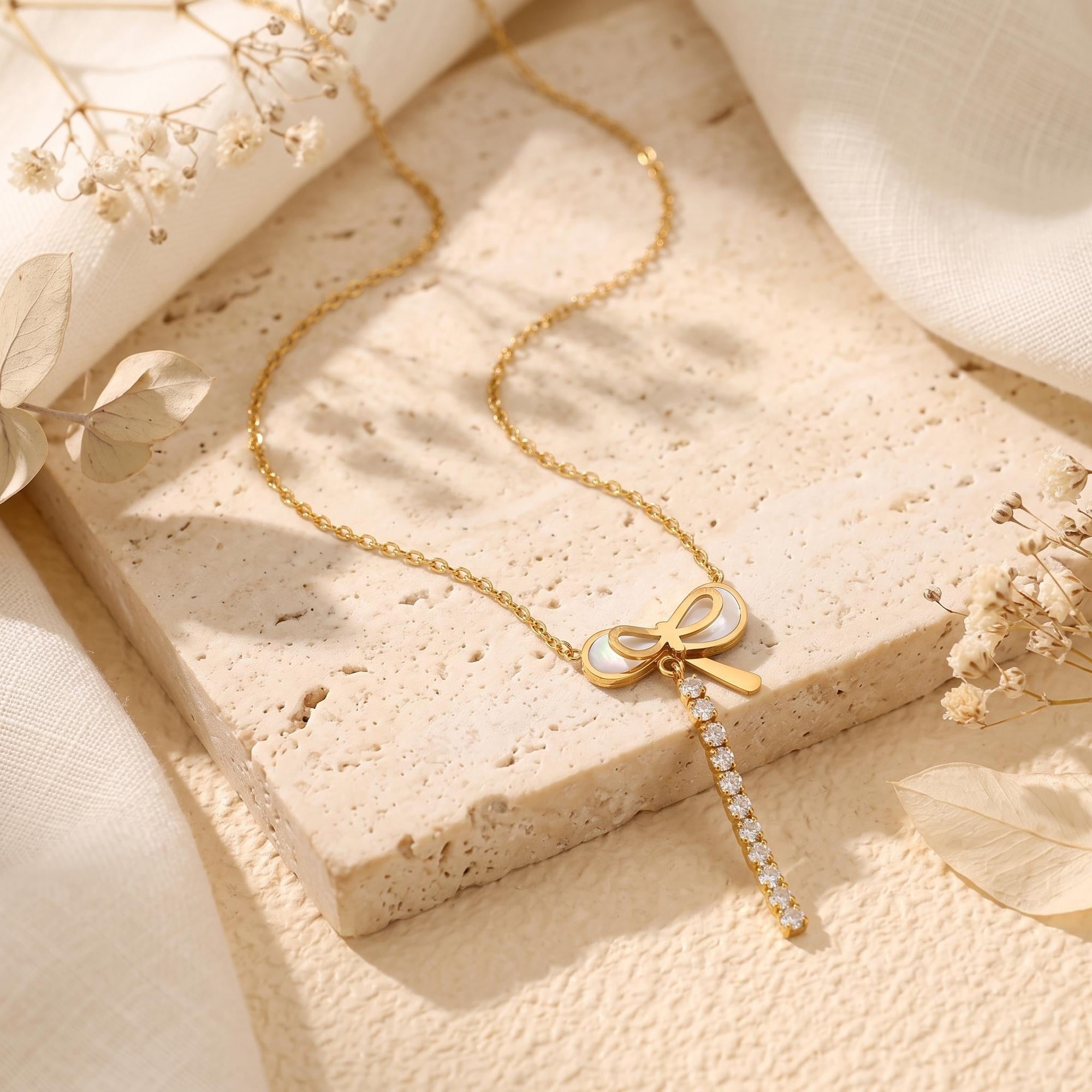 The Aurelia Bow Necklace