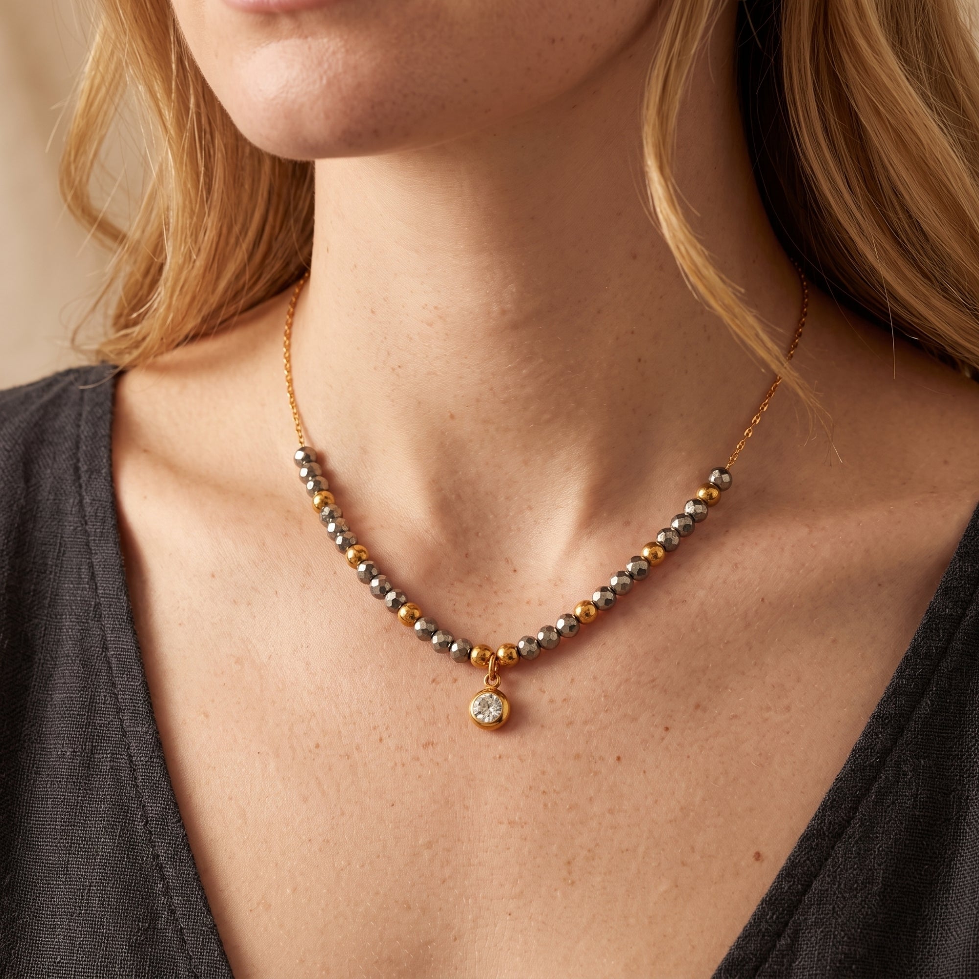 Le collier de perles Solis