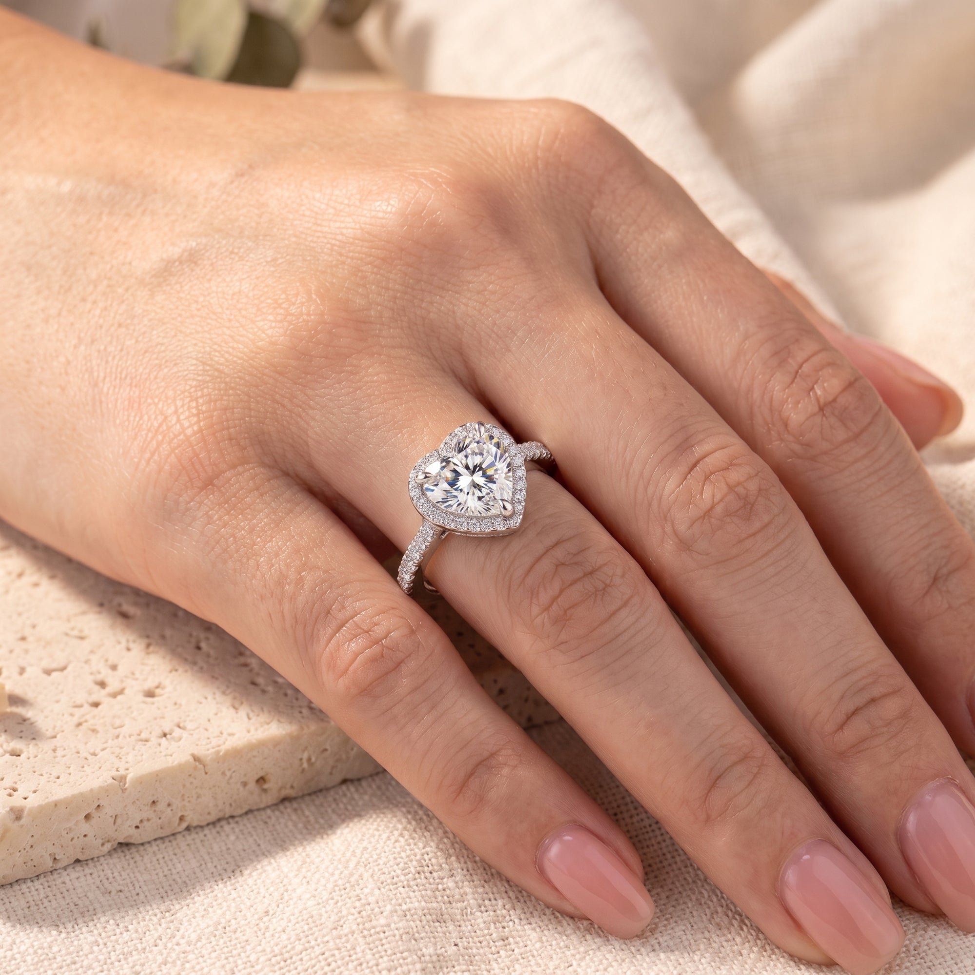 Der Sweetheart-Halo-Ring