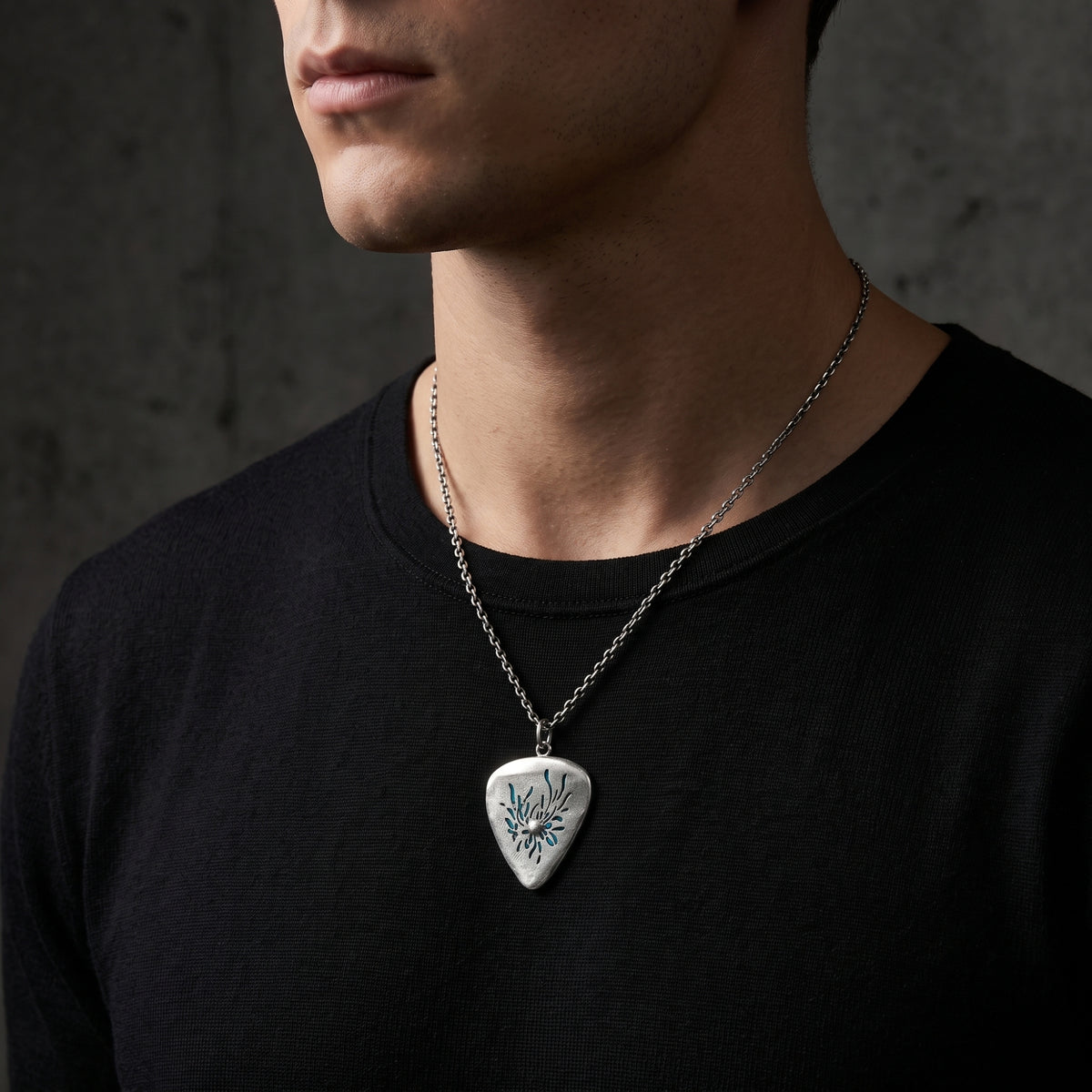 The Anemone Pick Pendant Necklace