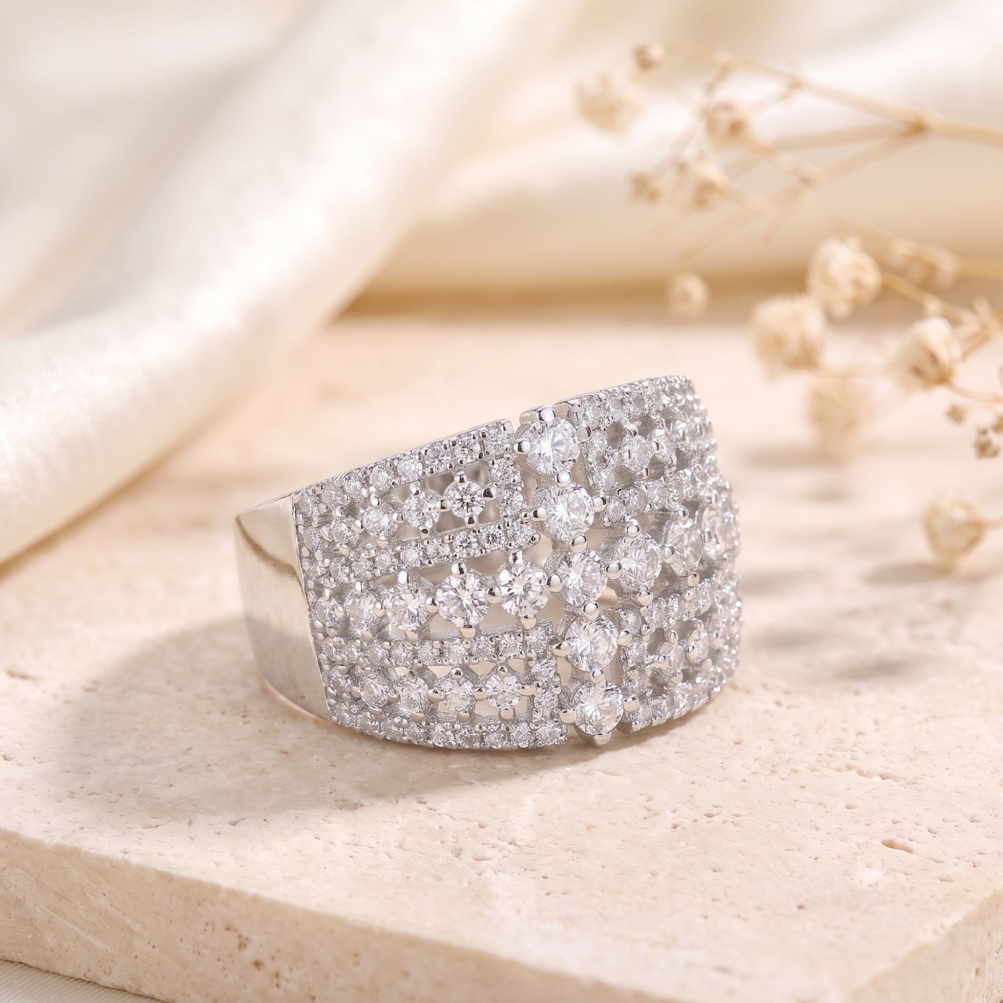 The Luminous Lattice Ring