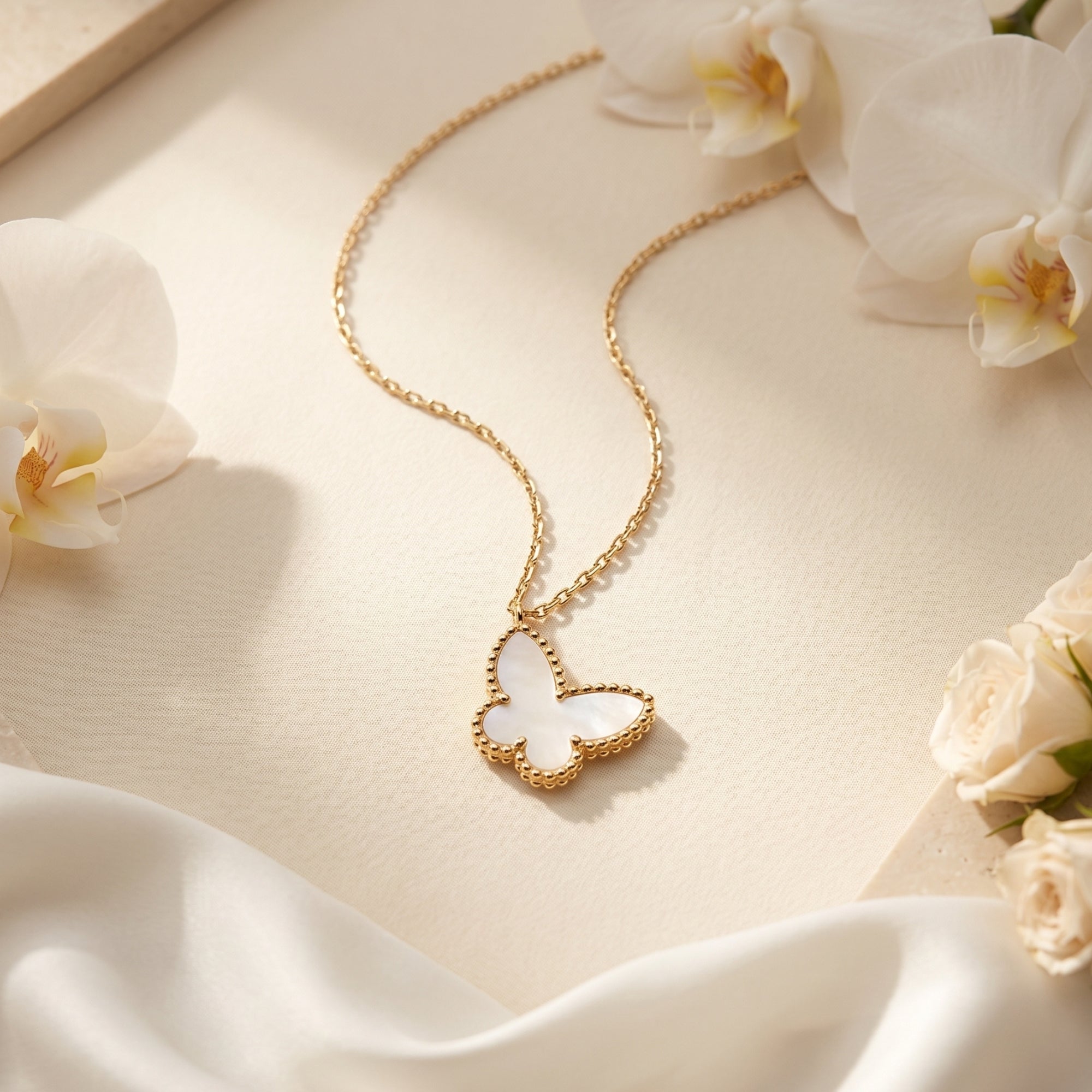 The Farfalla Mother of Pearl Pendant Necklace
