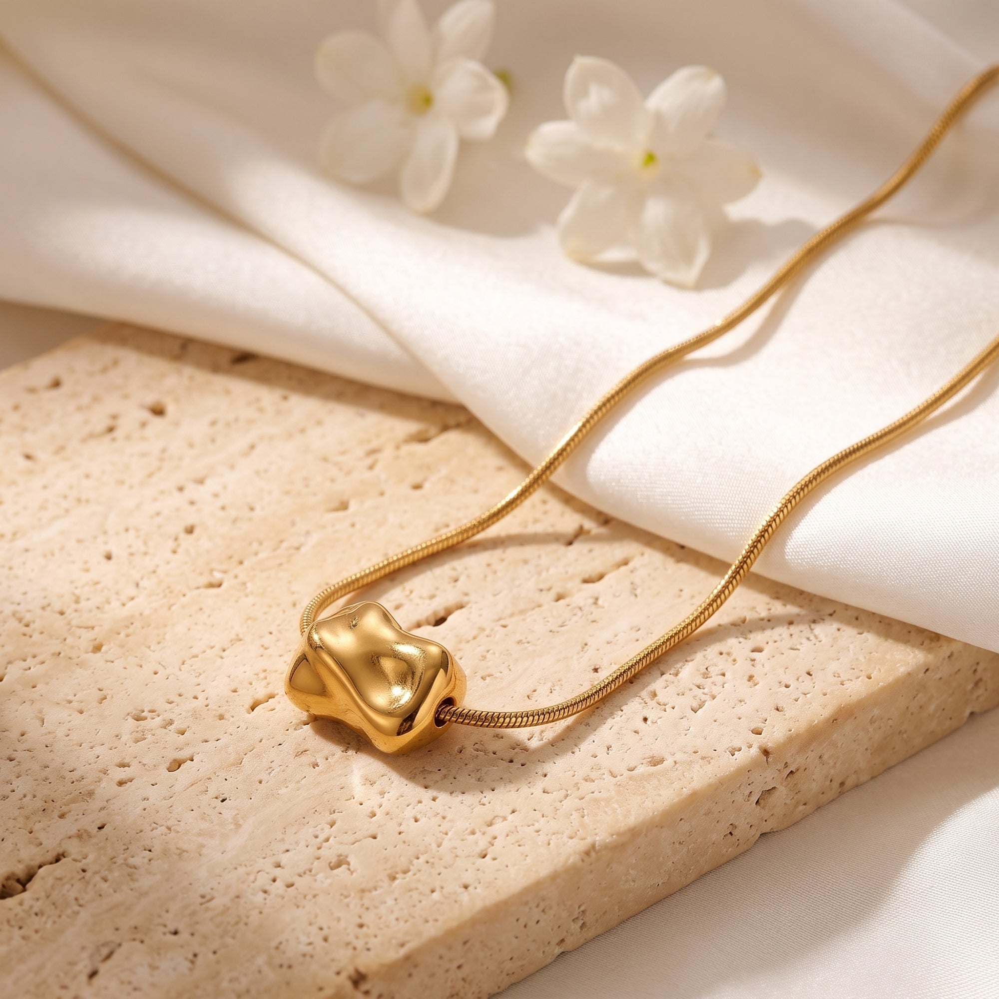 The Petra Necklace
