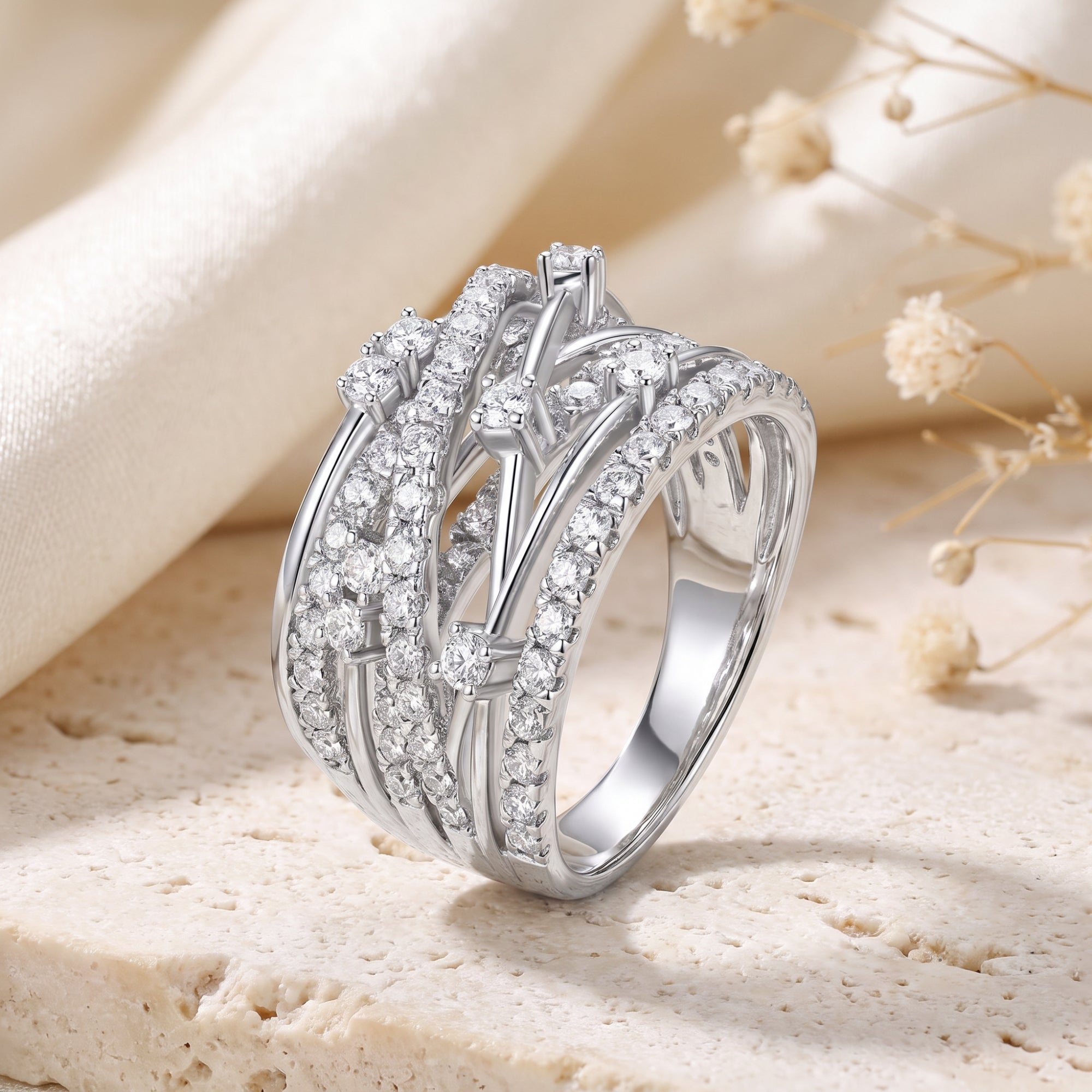 The Aria Criss-Cross Ring