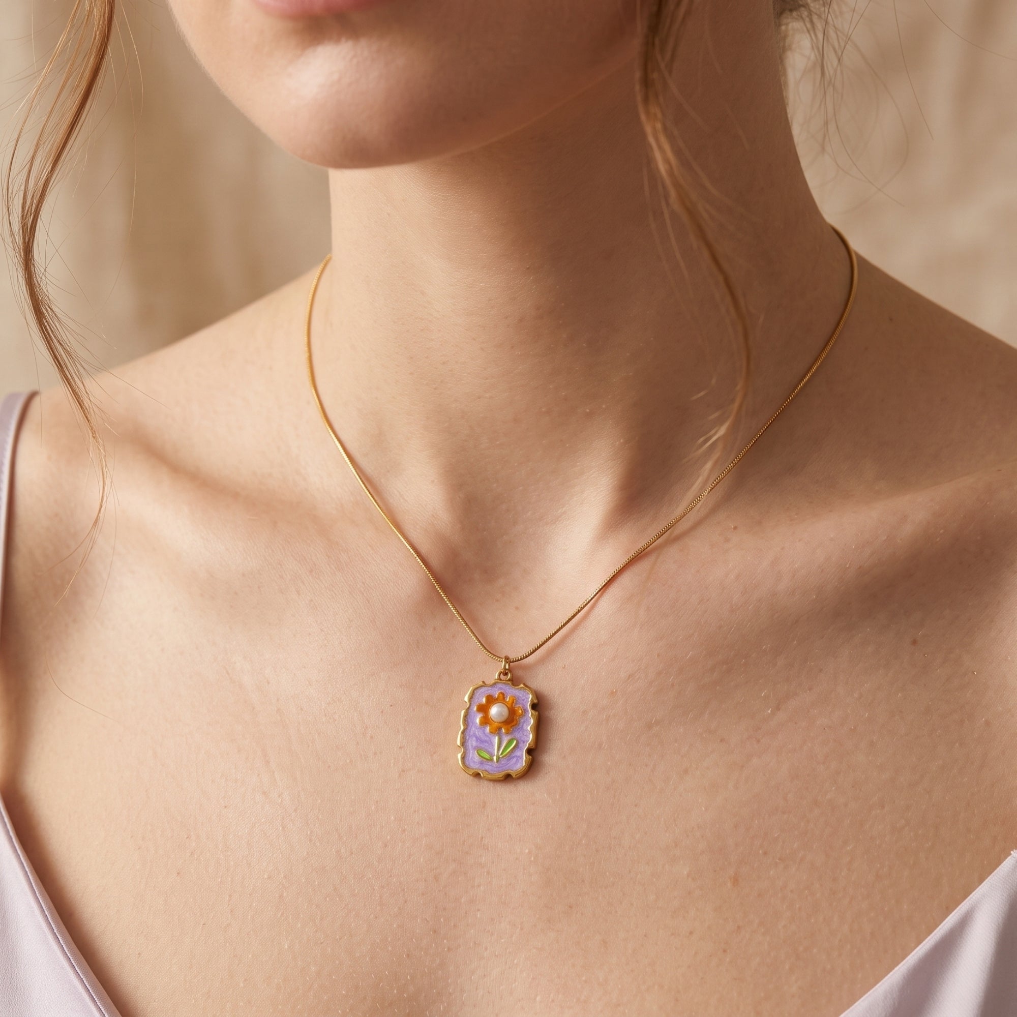 The Amorina Pearl Necklace