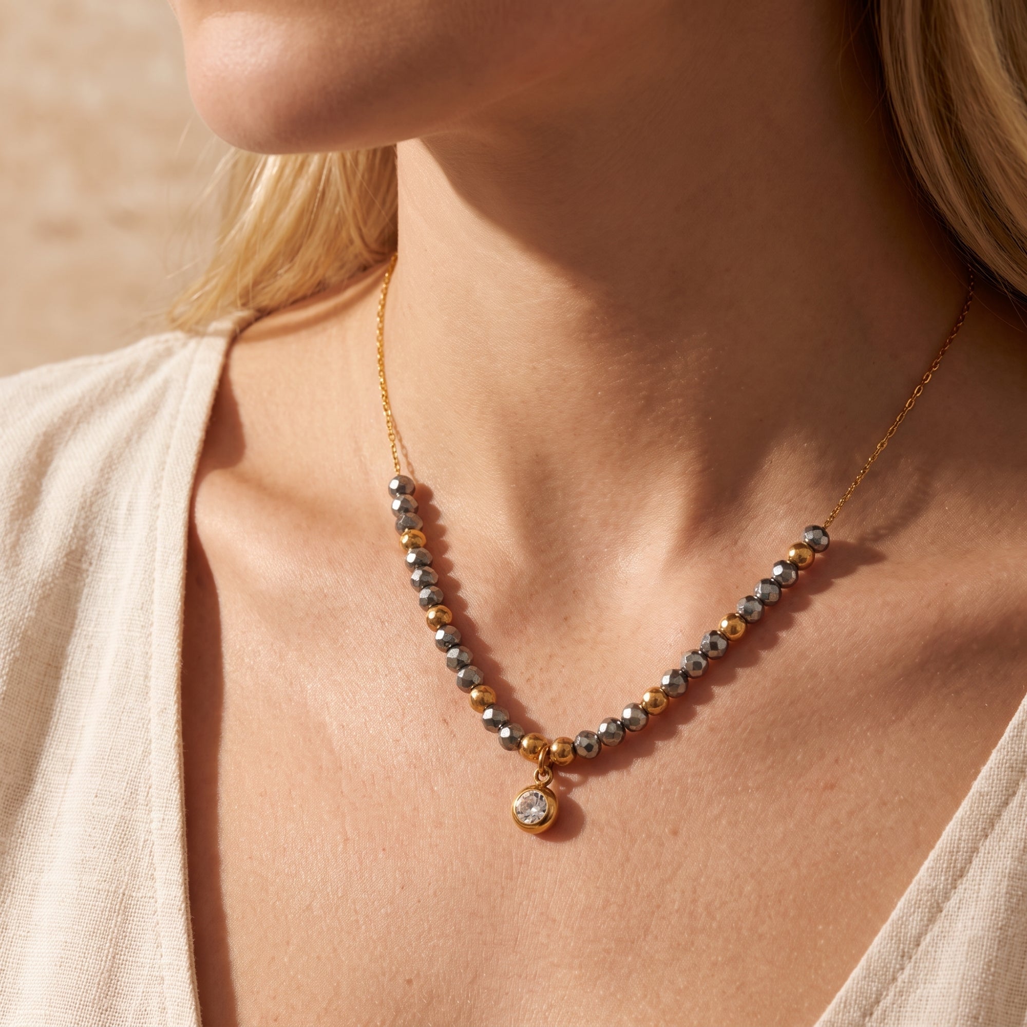 Le collier de perles Solis