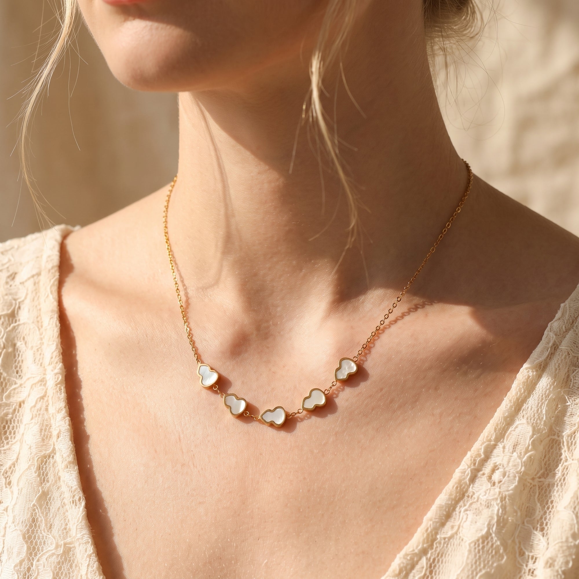 The Gourd Station Necklace