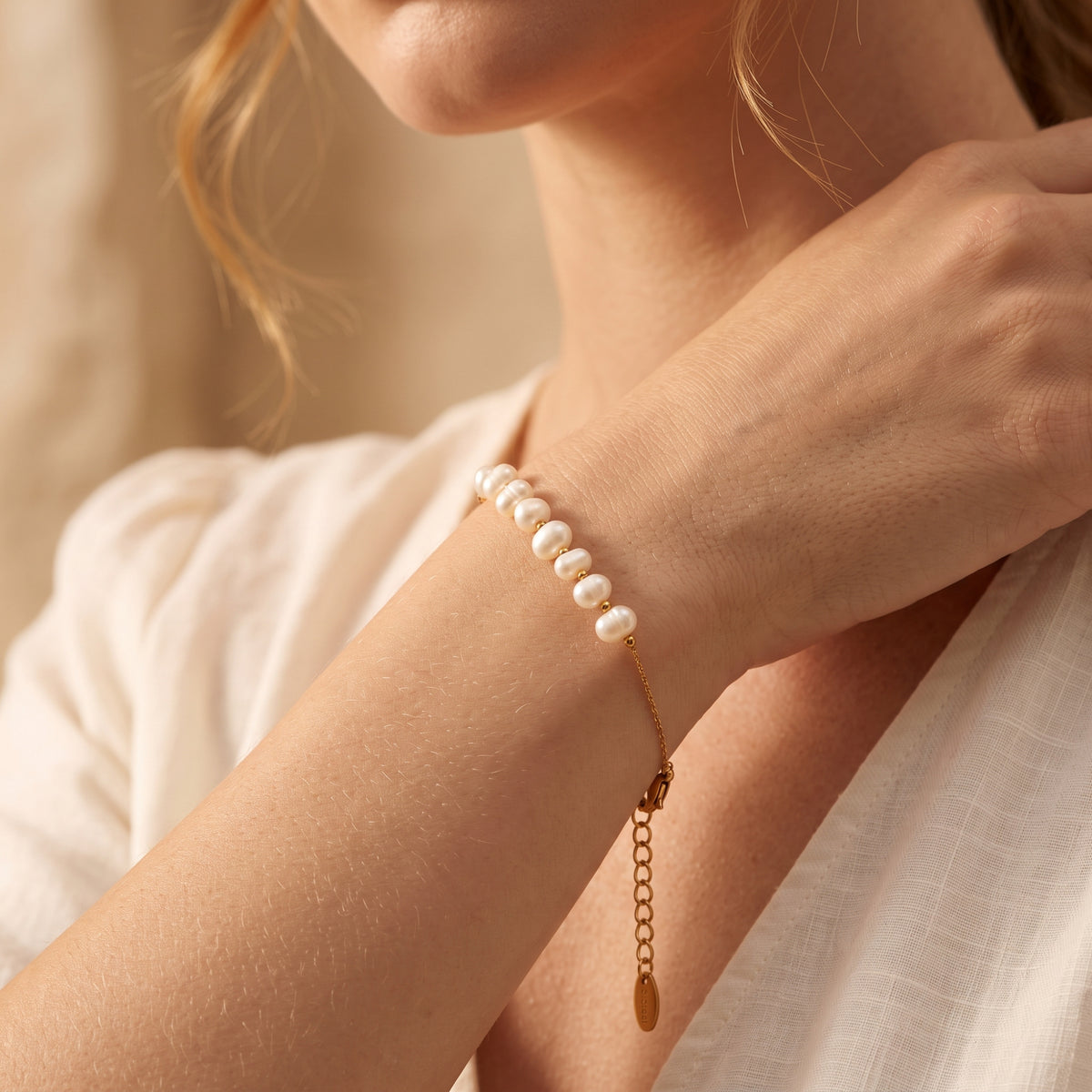 Das Aurelia-Perlenarmband