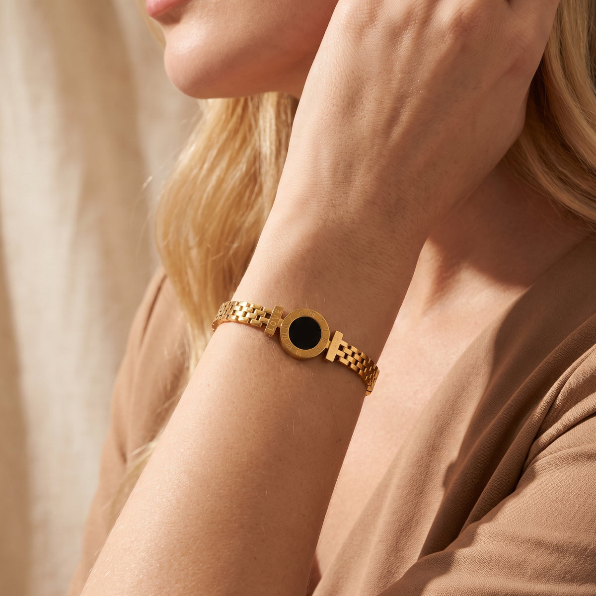 Das römische Gliederarmband