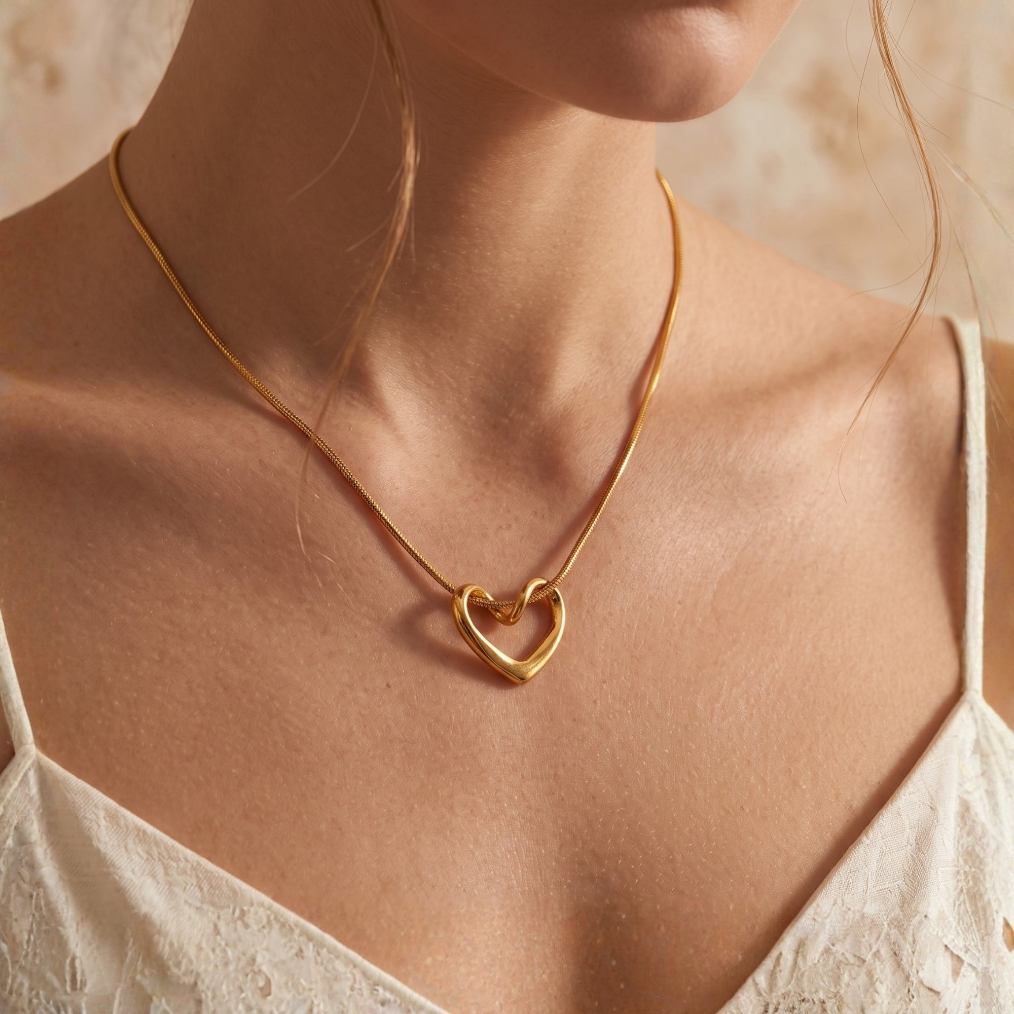 Le collier Cœur fluide