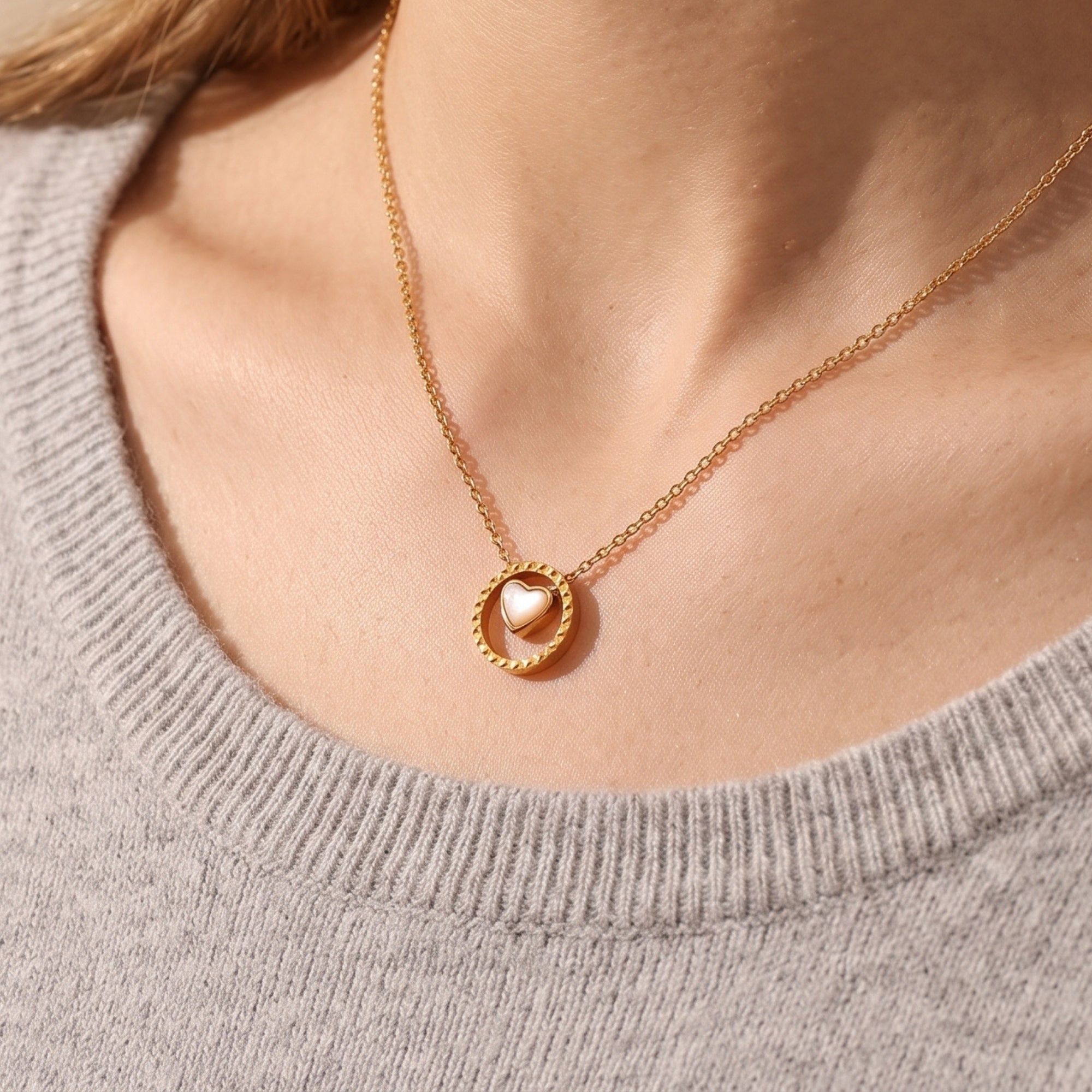 The Rosetta Mother of Pearl Necklace