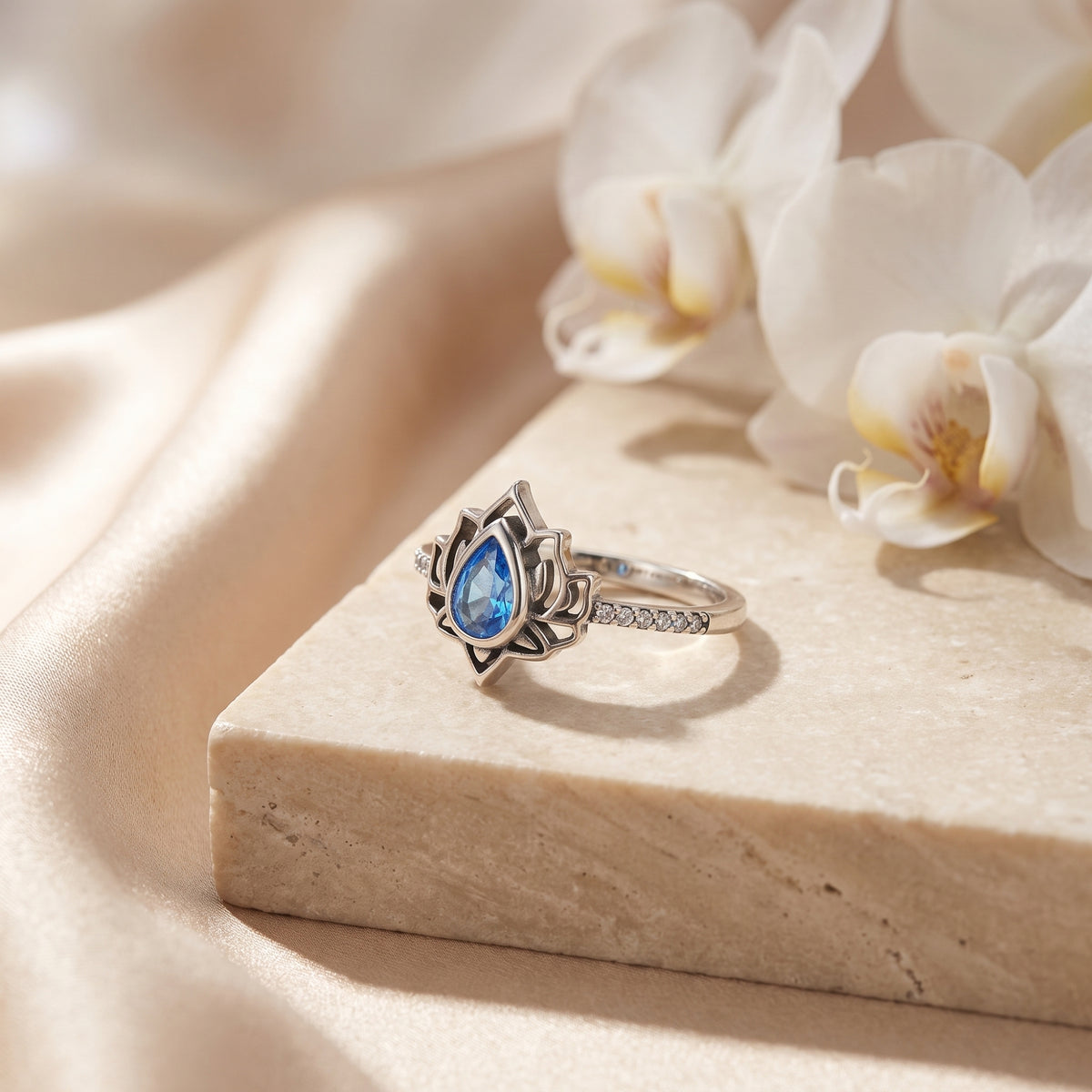 ビギン・アゲイン ロータスリング