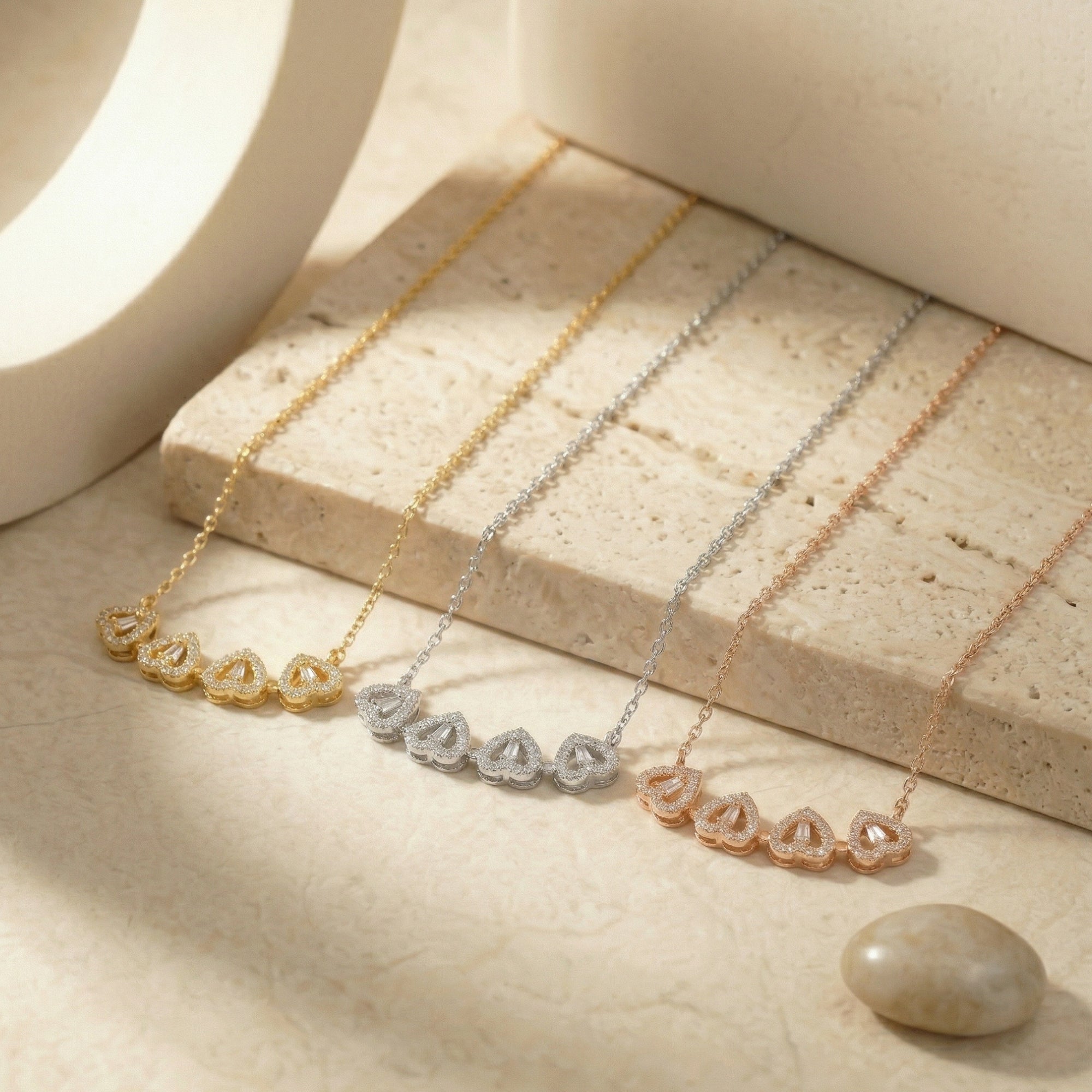 The 'Everlasting Hearts' Clover Necklace