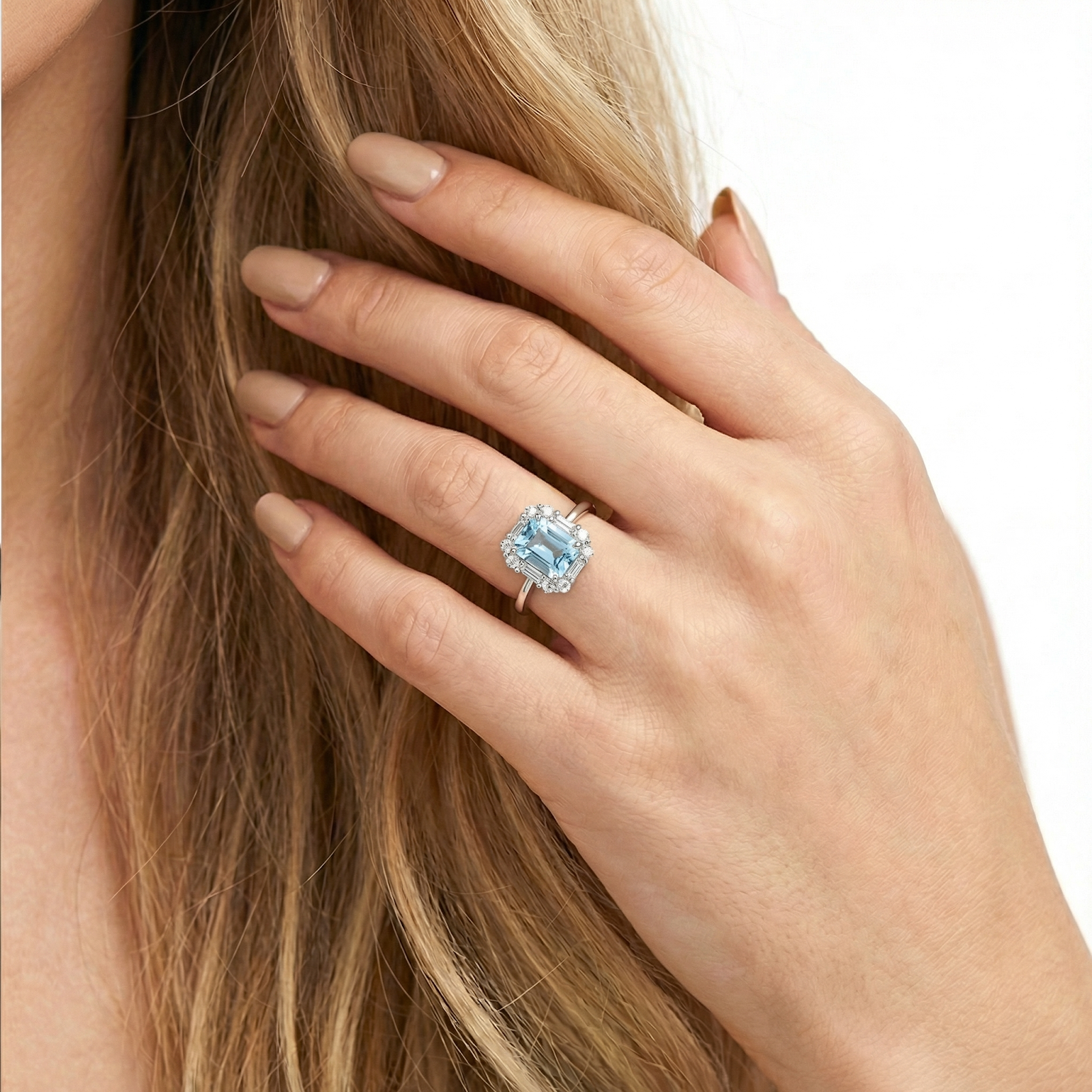 The Linnea Halo Ring - S925 Sterling Silver