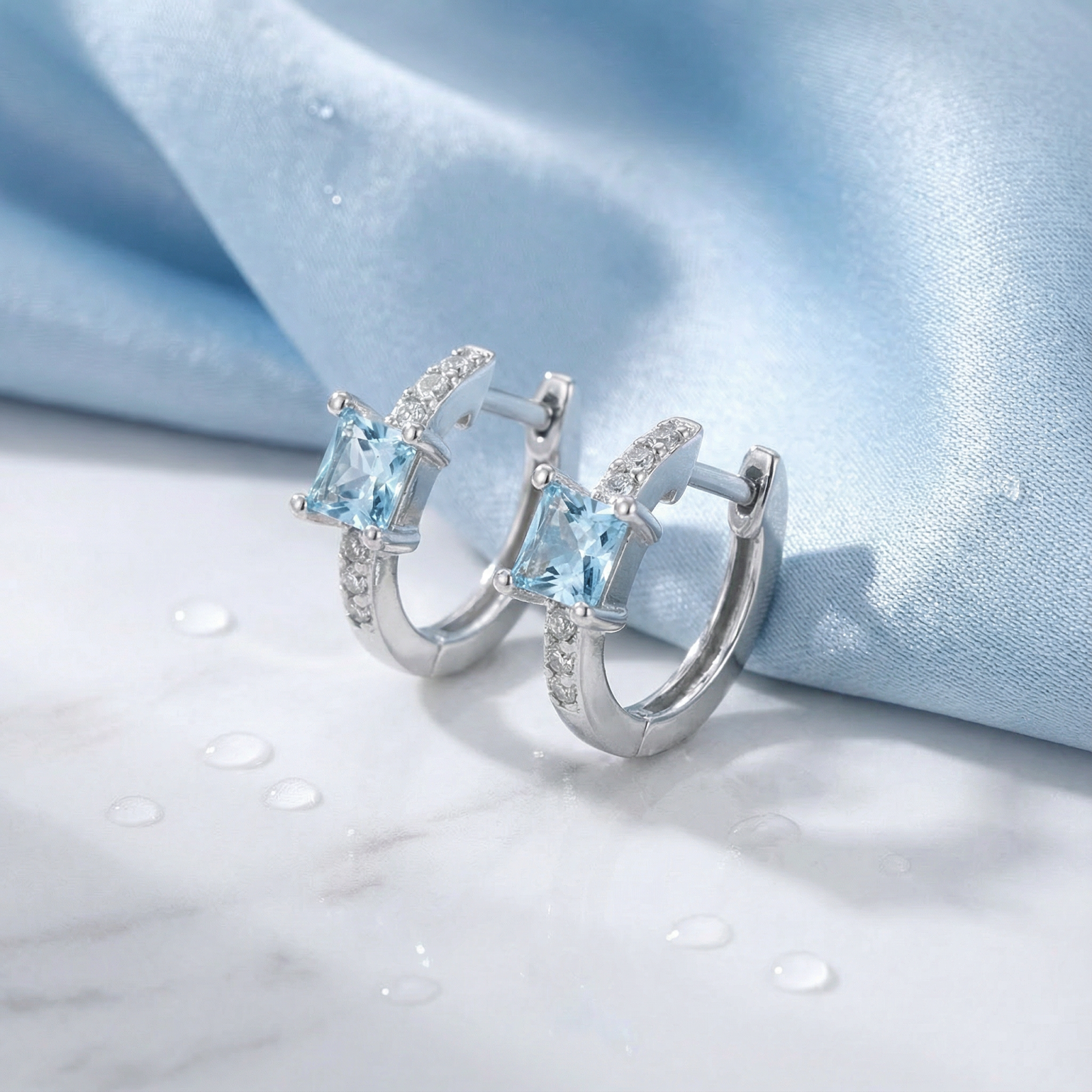 The Aira Huggies - S925 Sterling Silver