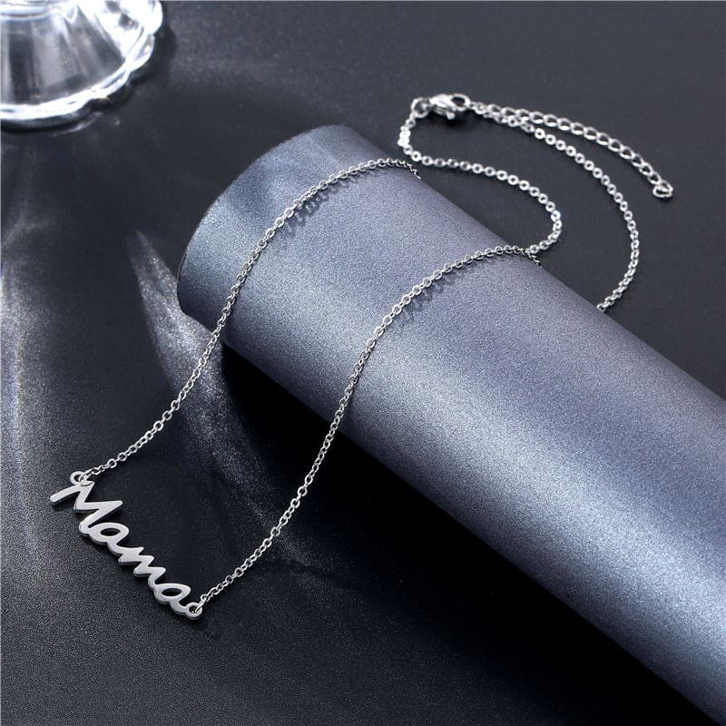 Collar con colgante de escritura "Mama" - Acero inoxidable