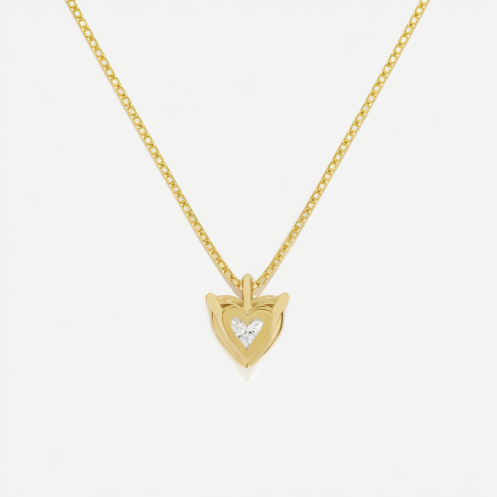 Collar con colgante de moissanita y corazón solitario