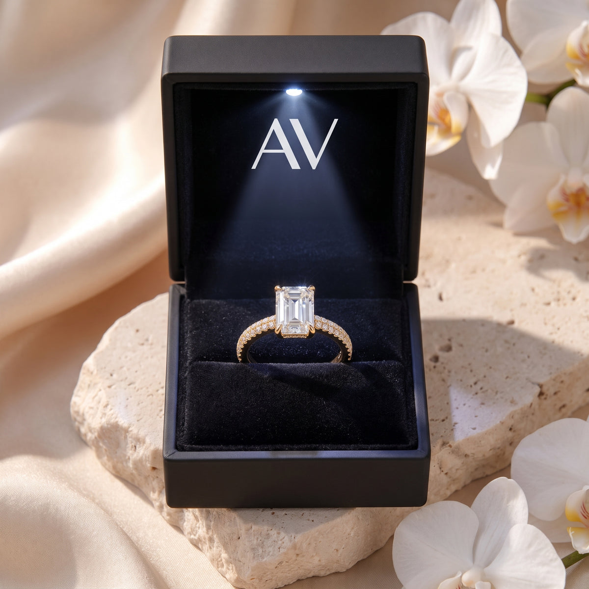 AI0009-EME-2CT-DPAVE-SOLIT - Premium LED Gift Box Presentation