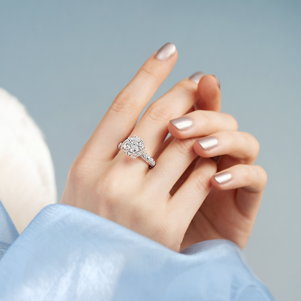 2 Karat runder Halo-Moissanit-Ring