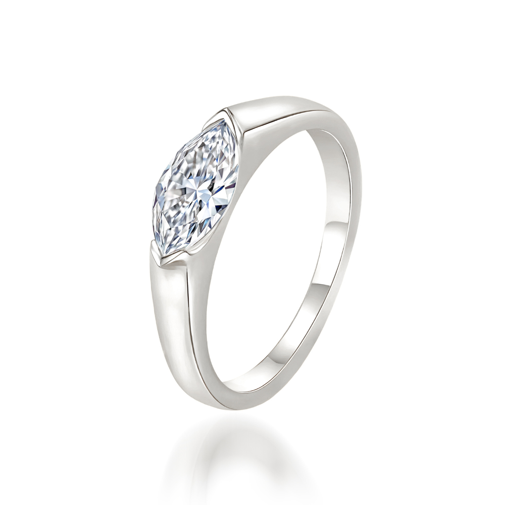 Anillo solitario de moissanita de corte radiante de 5 quilates