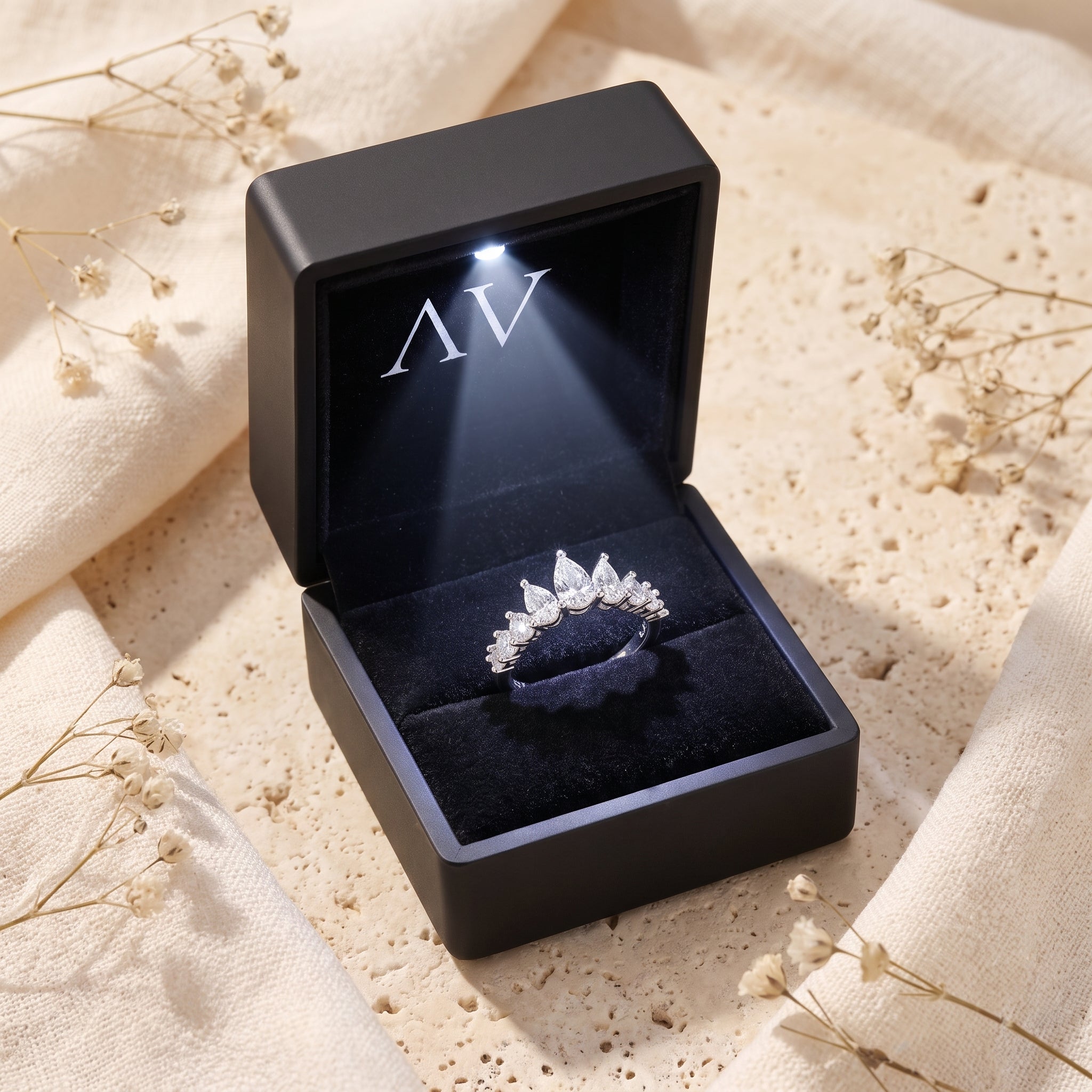 YLQ4820-rings - Premium LED Gift Box Presentation