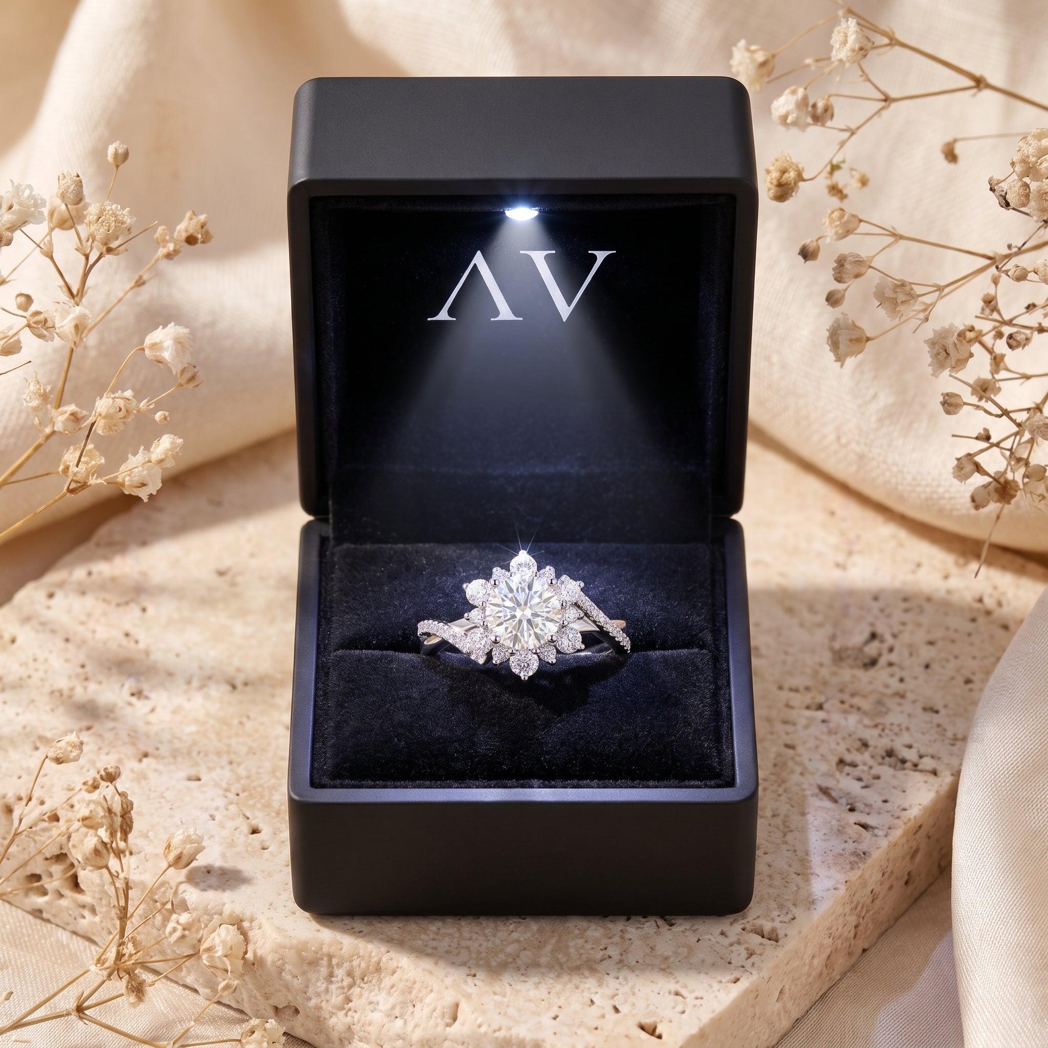 YLQ4845-rings - Premium LED Gift Box Presentation