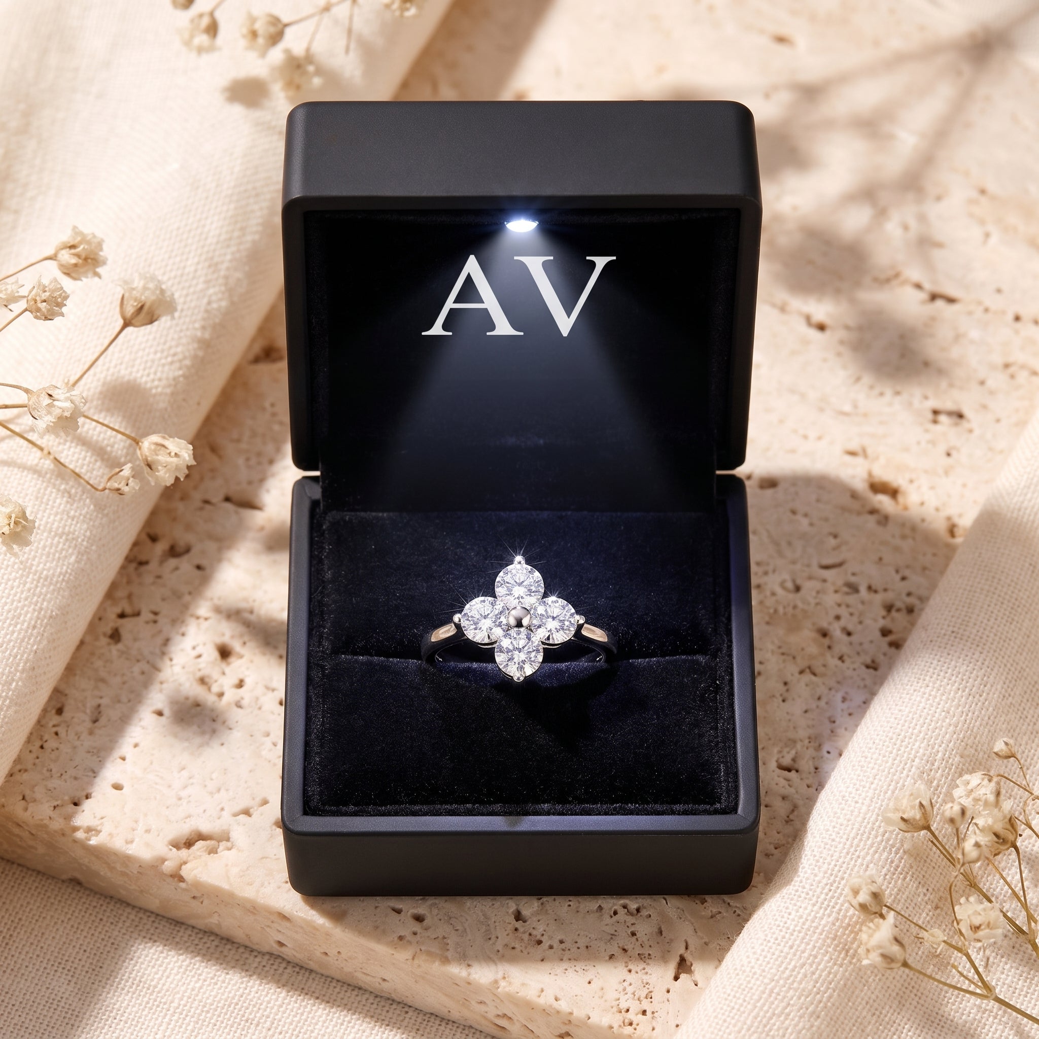 YLQ4869-rings - Premium LED Gift Box Presentation
