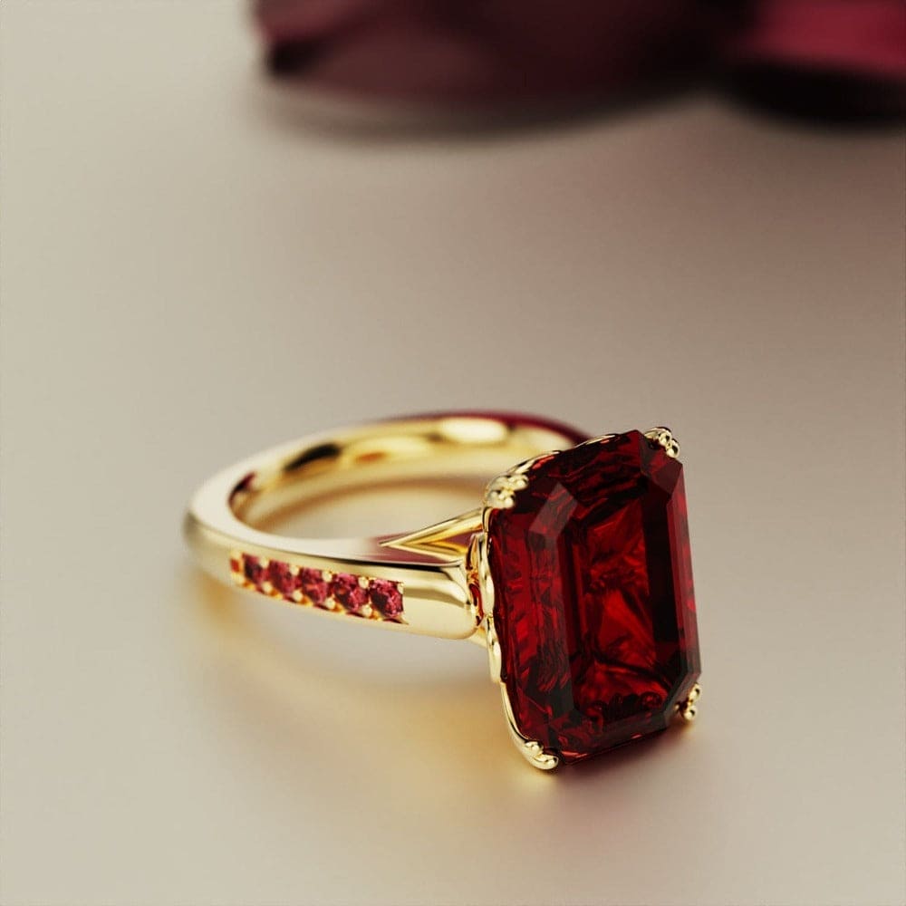 Red Dream: Emerald-Cut Garnet Sculpted Ring - 18K Gold Vermeil