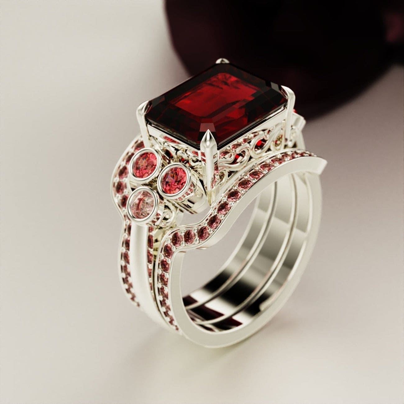 Crimson Love: Juego de anillos con granate de talla esmeralda - Plata de ley S925
