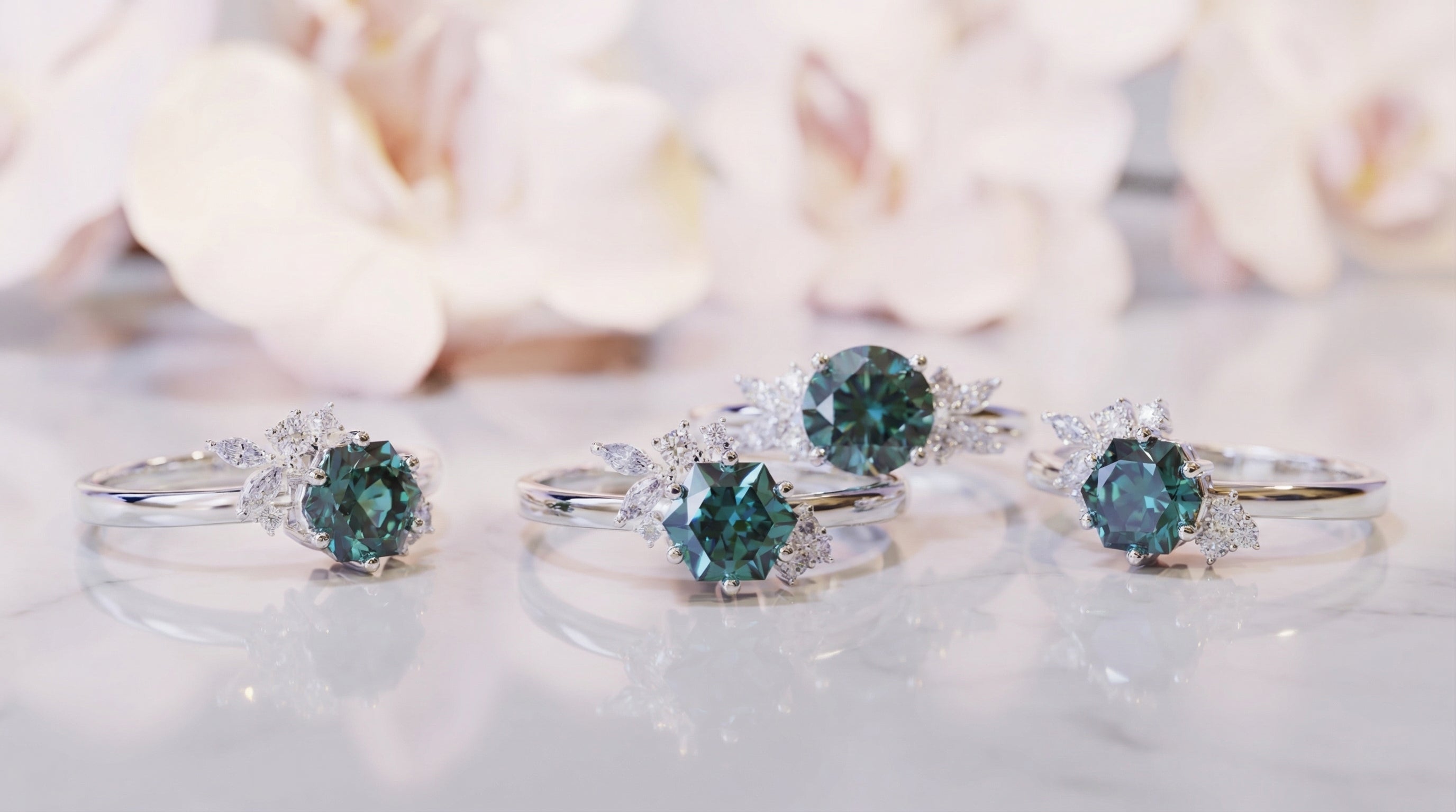 lab grown alexandrite engagement ring - hero image