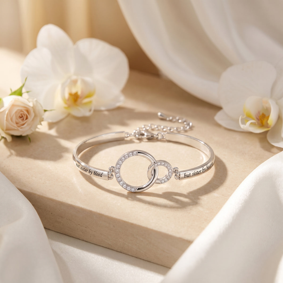 The Linked Circle Sister Bracelet