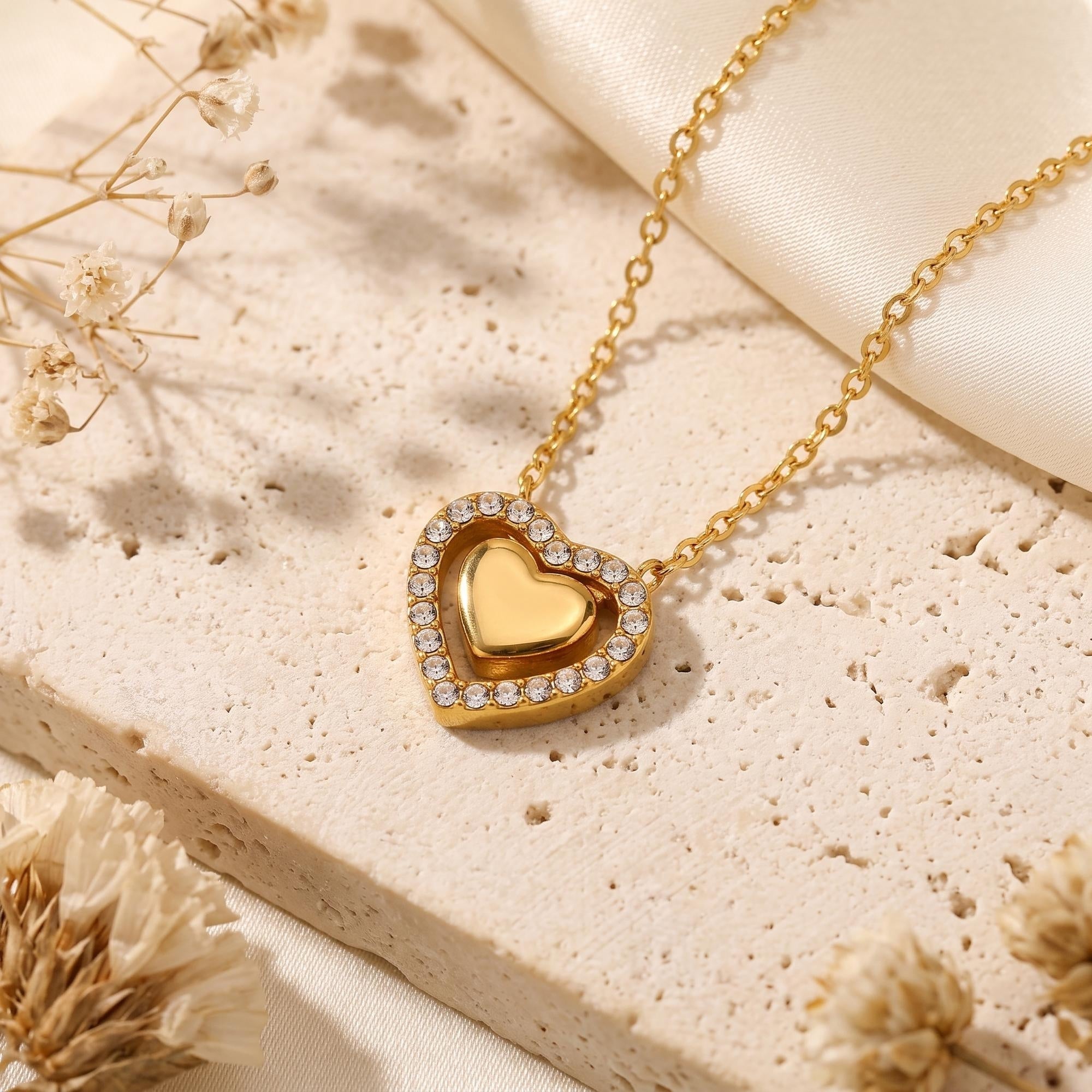 The Priscilla Pendant Necklace