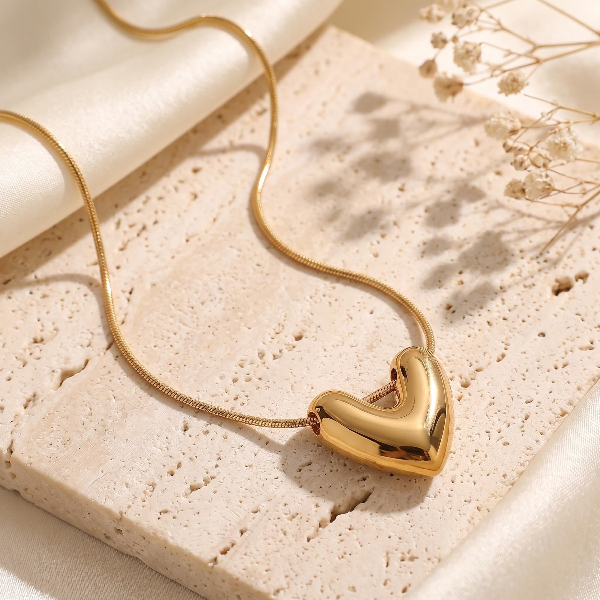 The Sculptural Heart Necklace