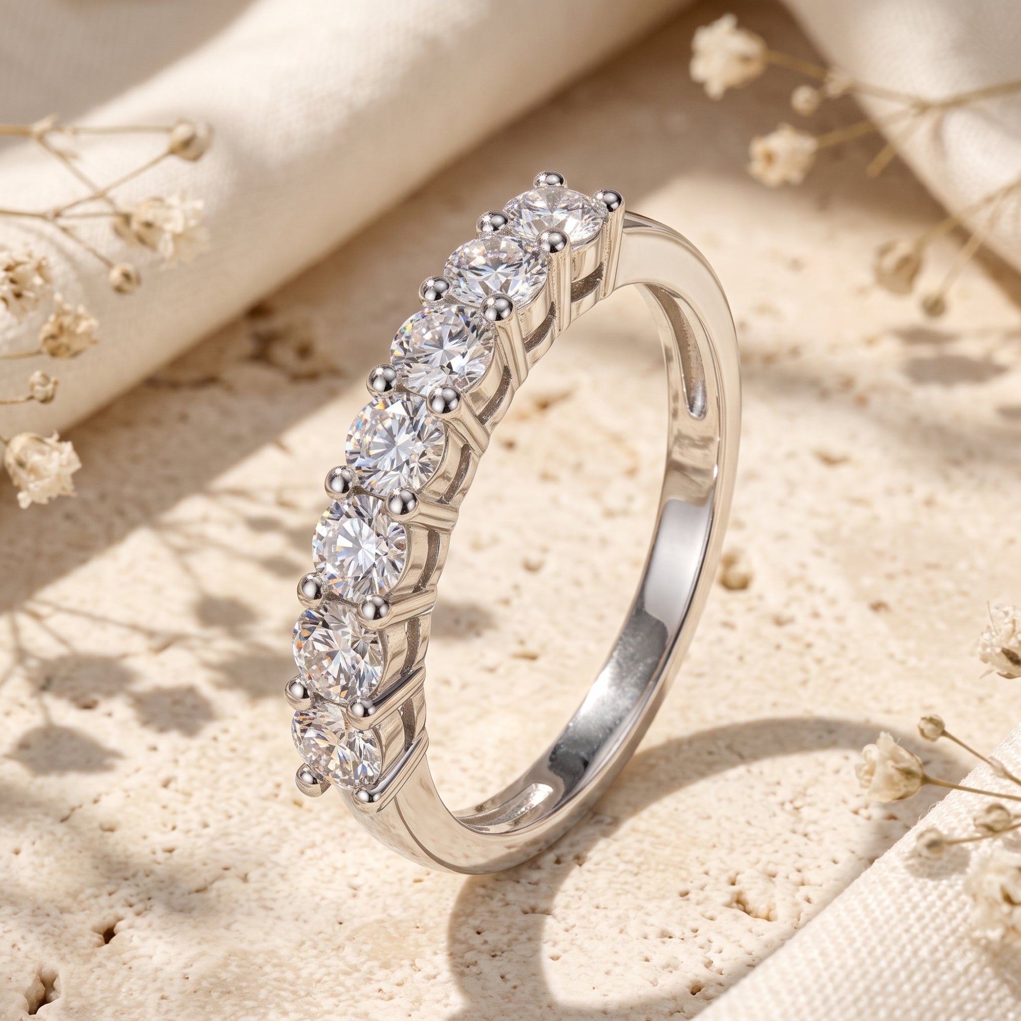 Der Ring mit sieben Steinen