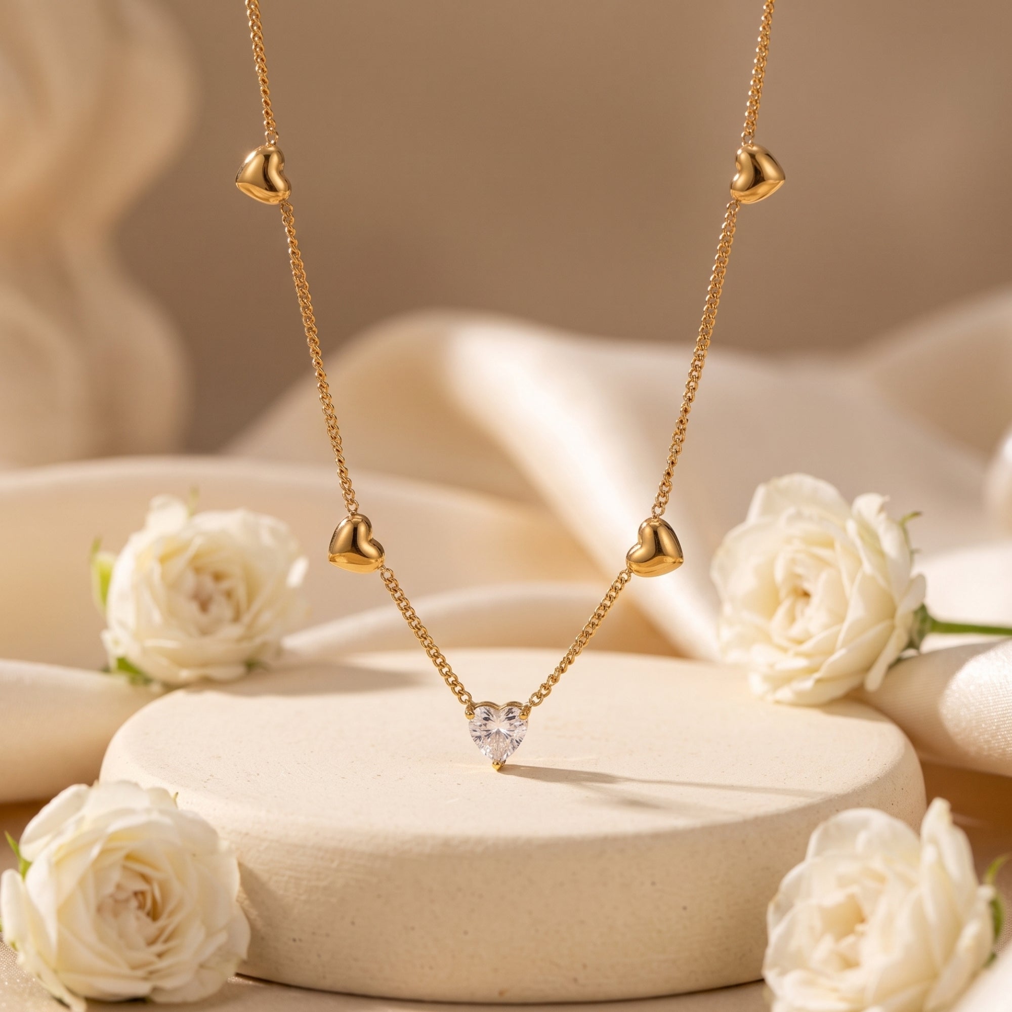 The Amoris Necklace