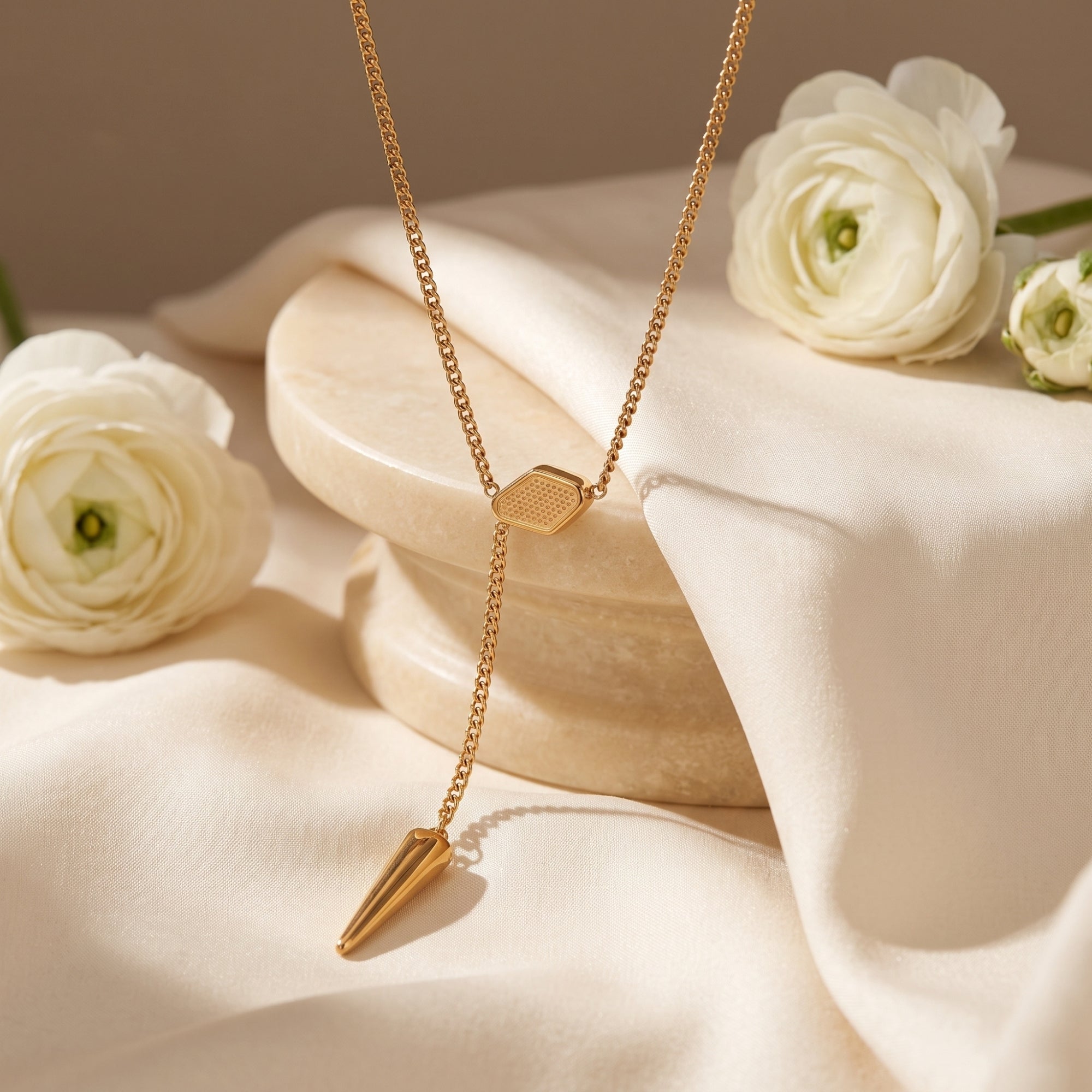 The Corinna Lariat Necklace