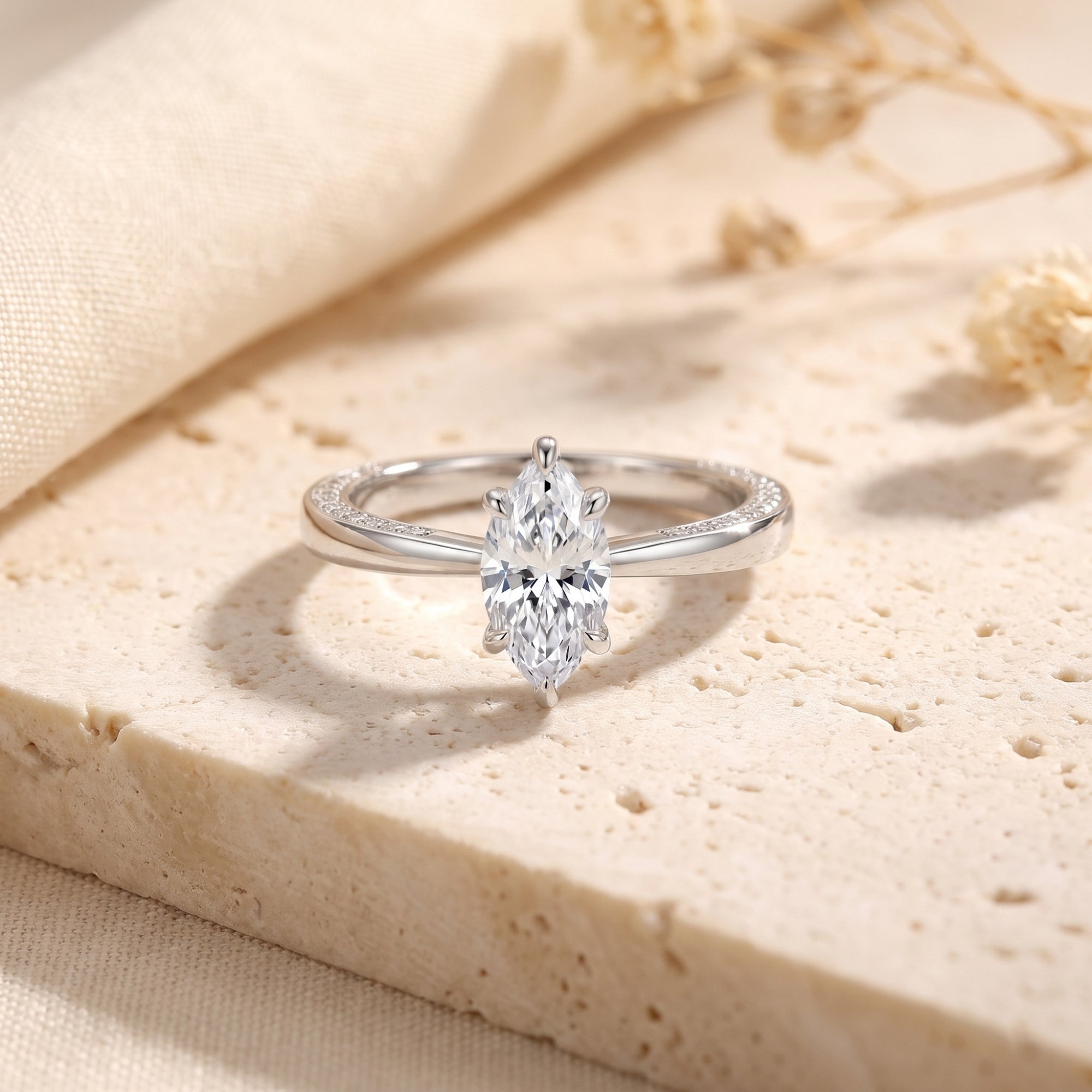La bague Evanthea