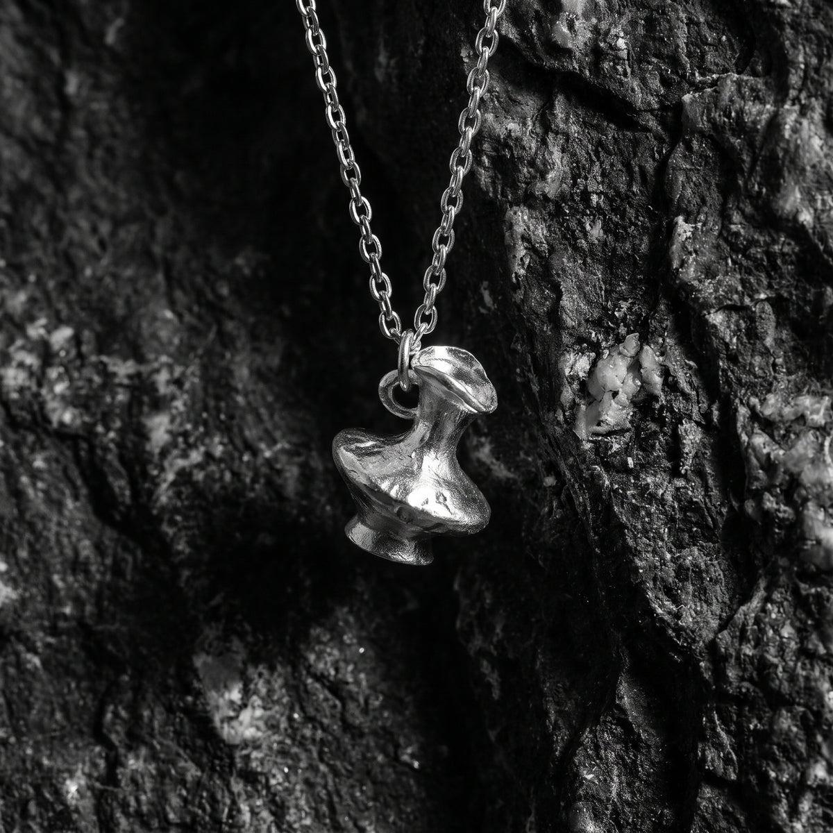 Collar The Relic Vessel