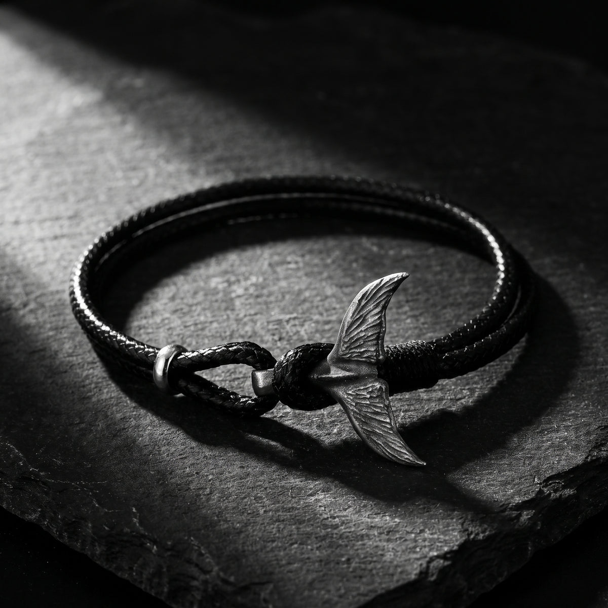 The Whale Tail Rope Bracelet