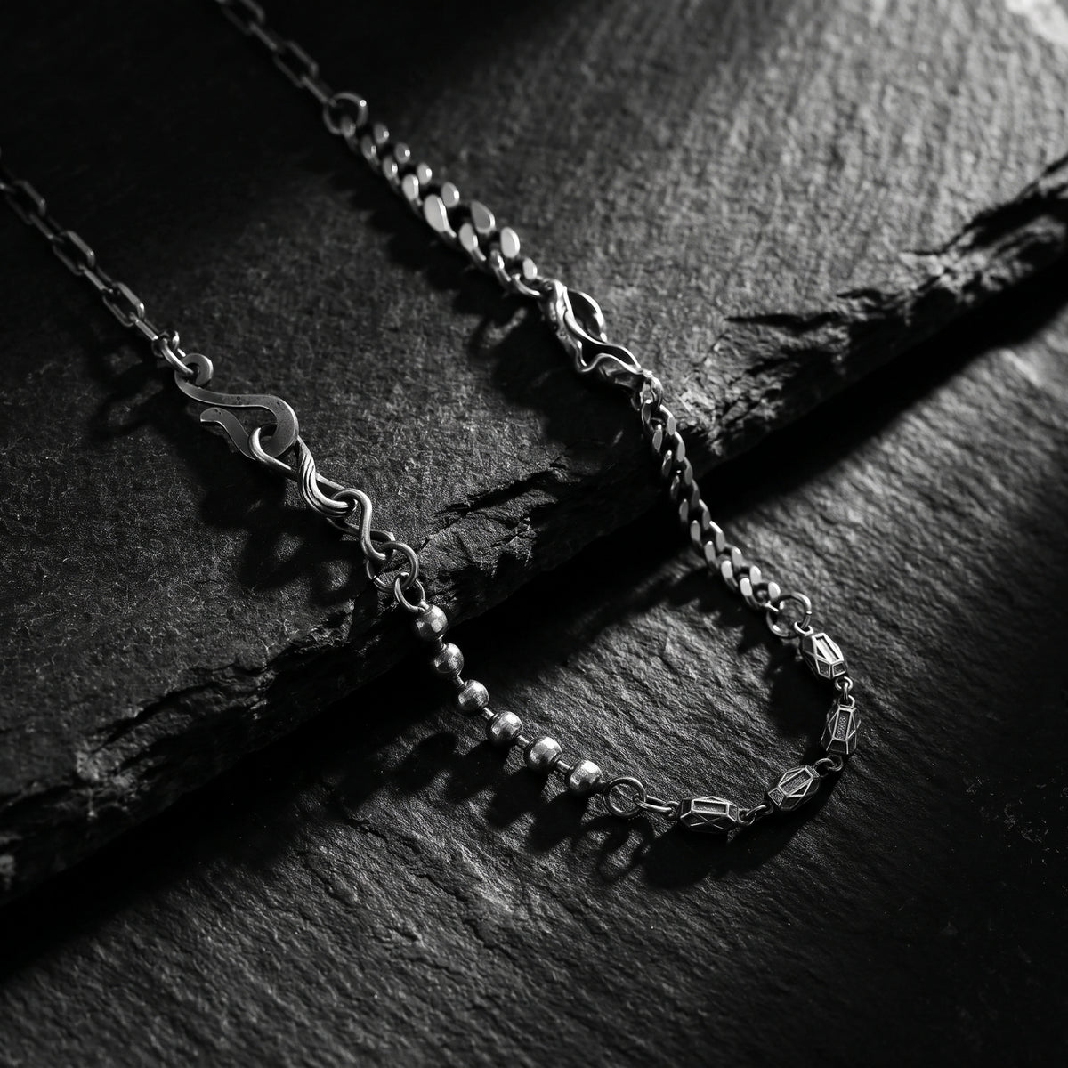 Le collier multi-maillons modulable