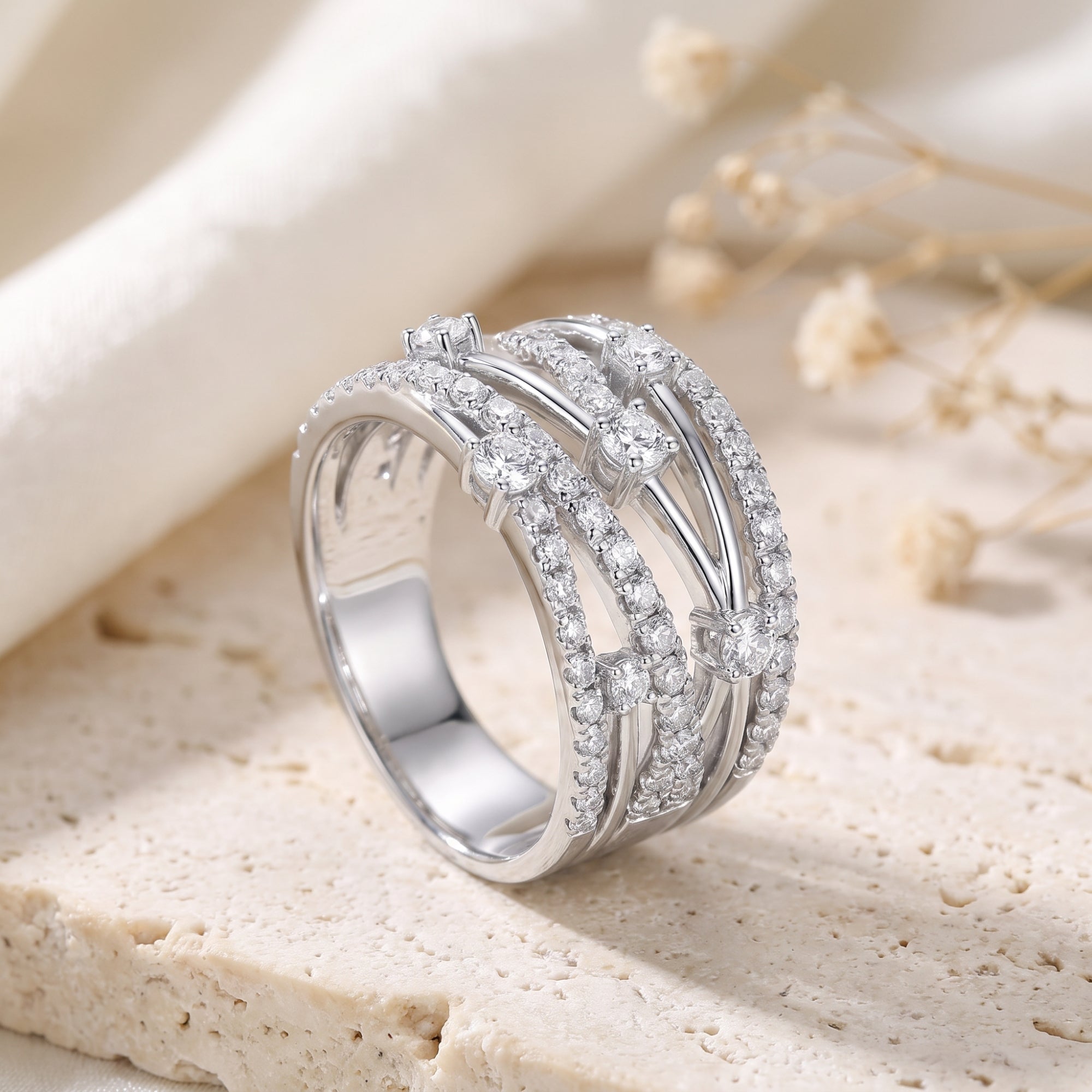 The Aria Criss-Cross Ring