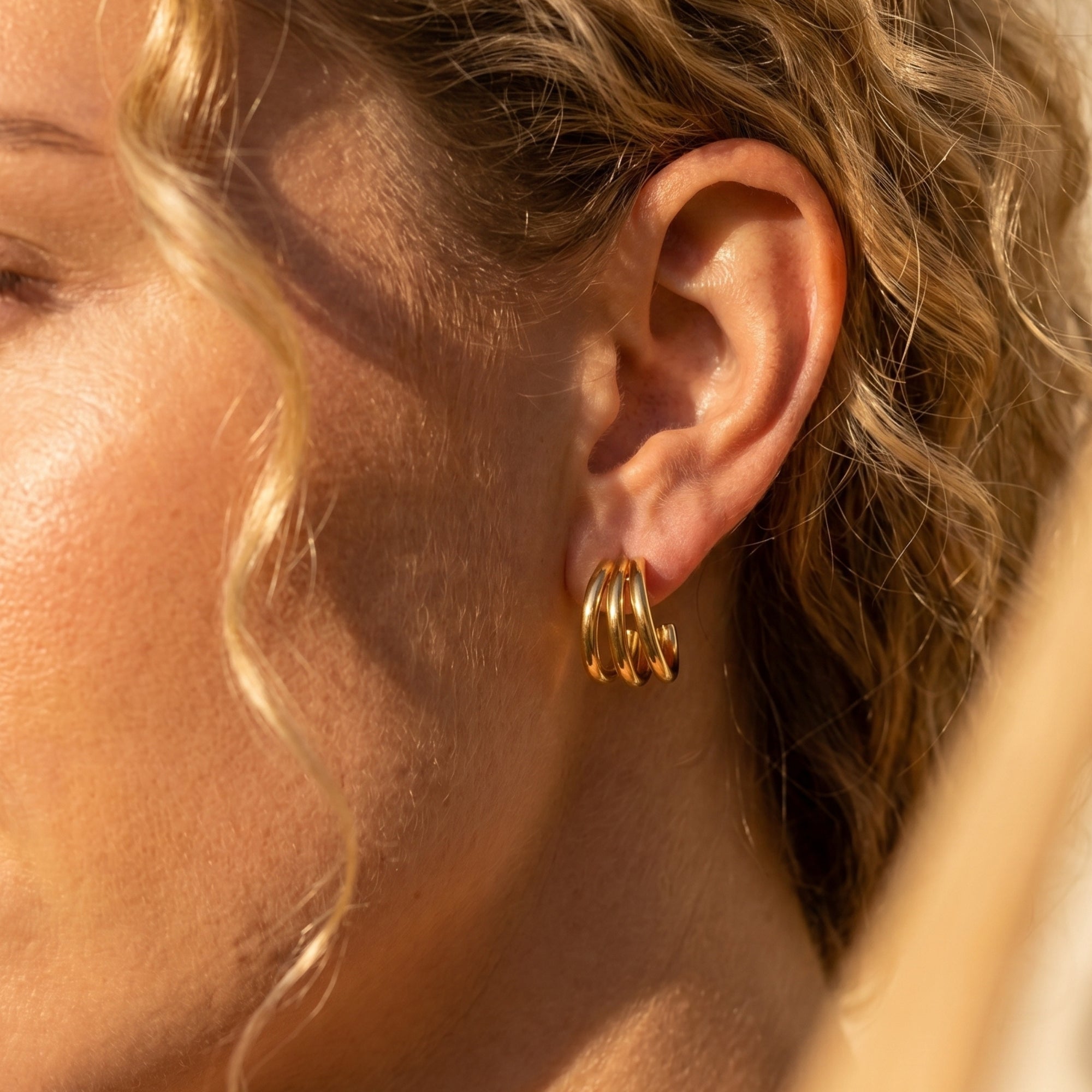 The Elixia Hoop Earrings