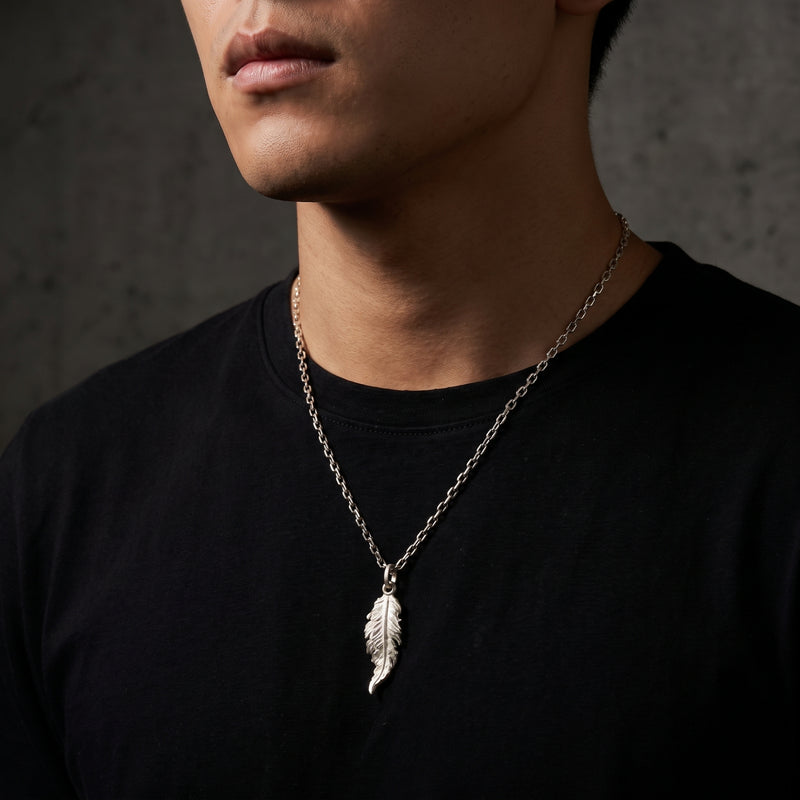 The Plume Feather Necklace