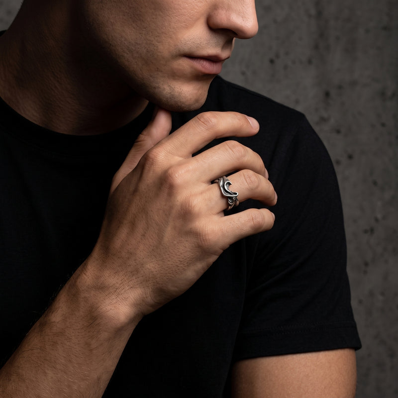 Der offene Ring „Skulpturierte Welle“