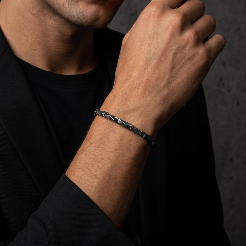 Le bracelet Forge Twisted Link