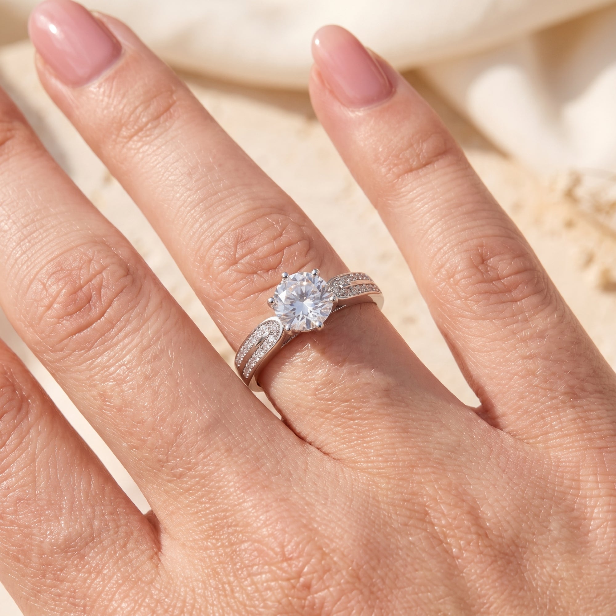 Der Sovereign-Ring mit geteiltem Ringschaft