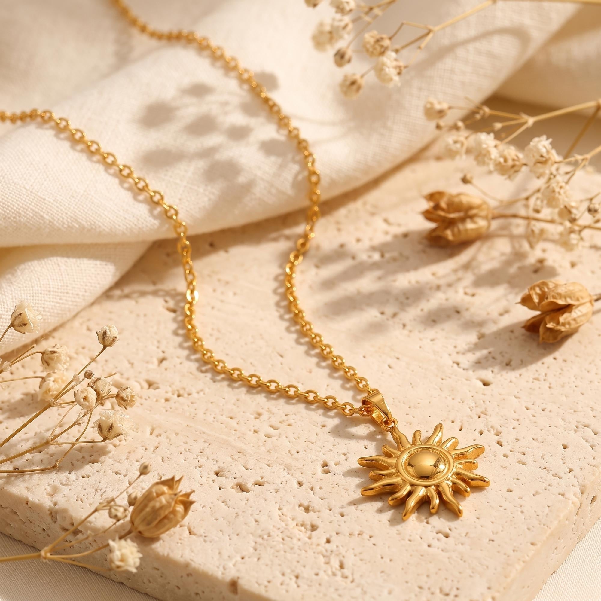 The Sol Pendant Necklace