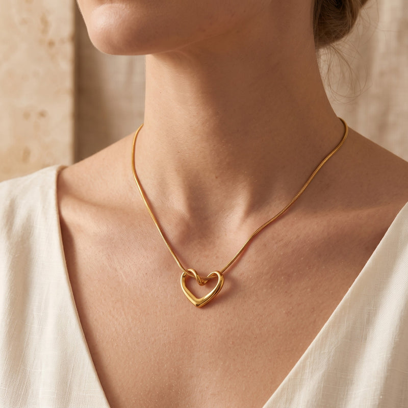 Le collier Cœur fluide