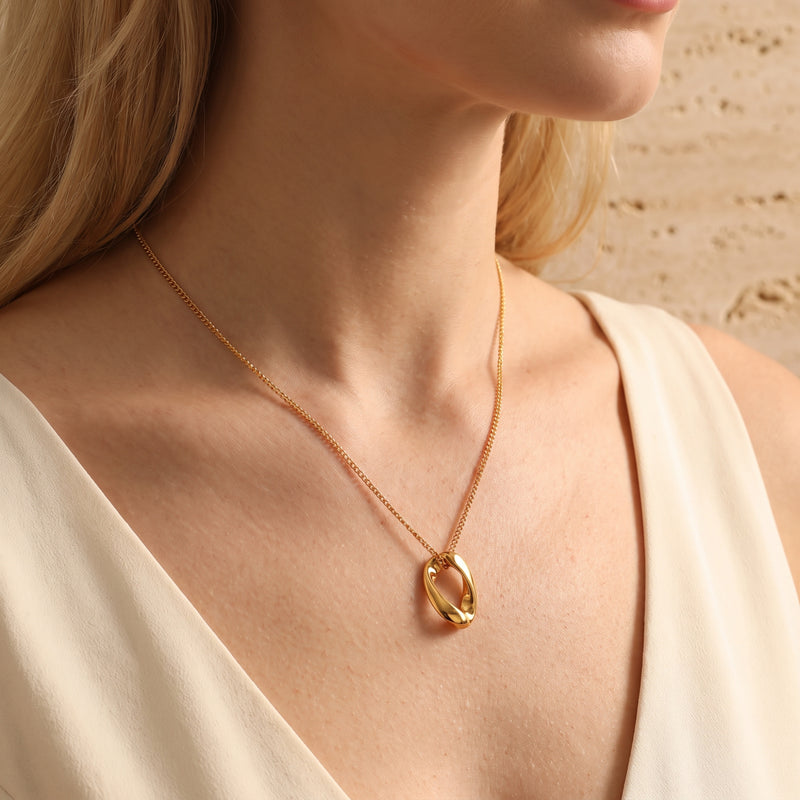 Le collier ovale Atelier