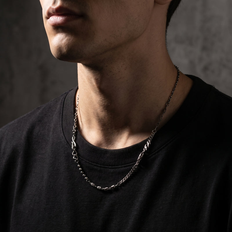 Le collier multi-maillons modulable
